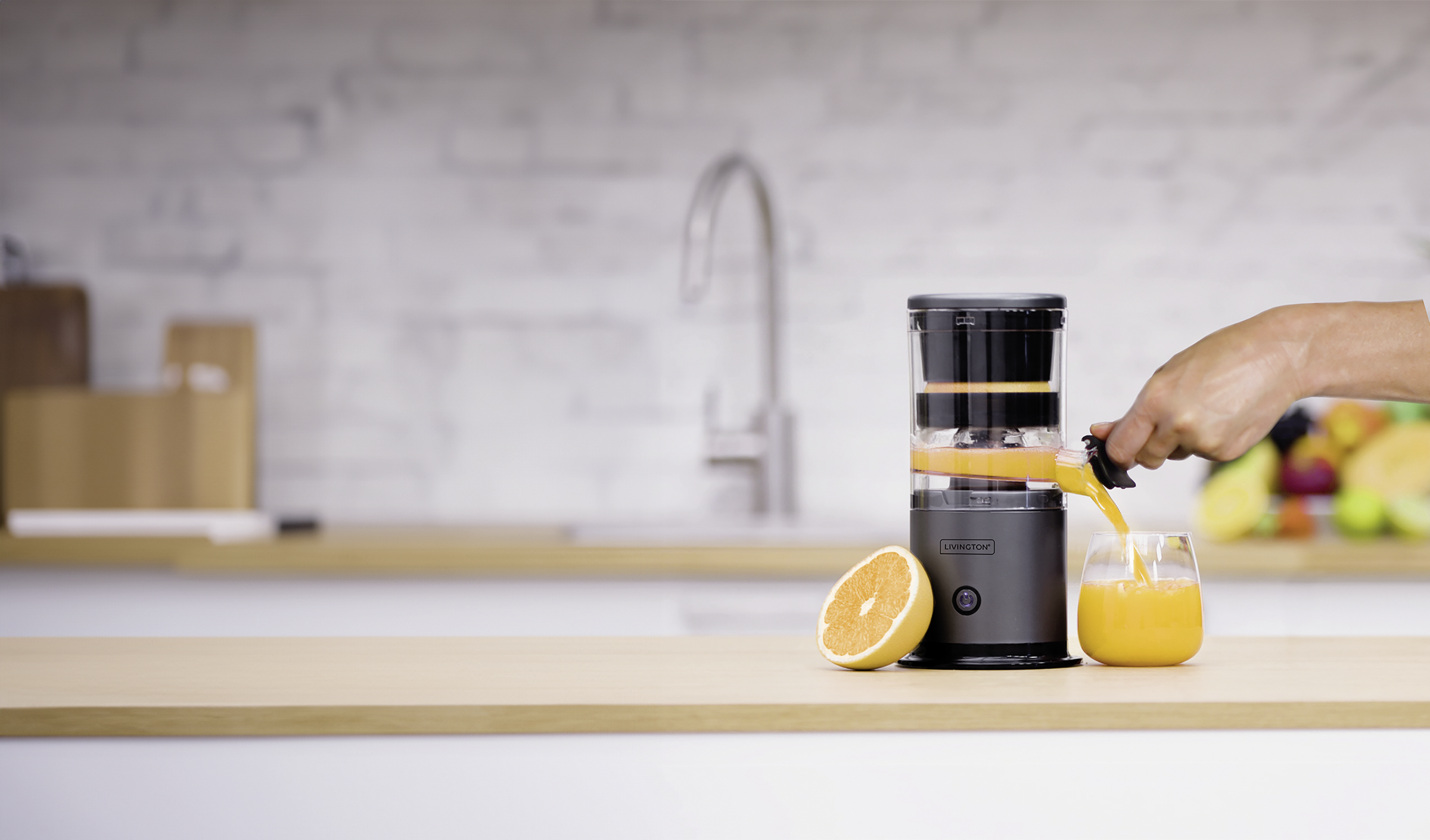 LIVINGTON Entsafter »JuiceBoost M36657«, 10 W