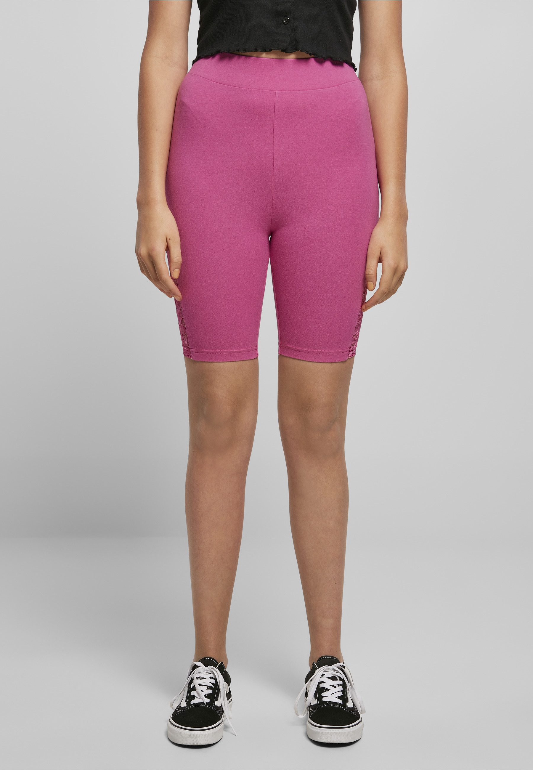 URBAN CLASSICS Radlerhose »Urban Classics Damen Ladies High Waist Lace Inset Cycle Shorts«