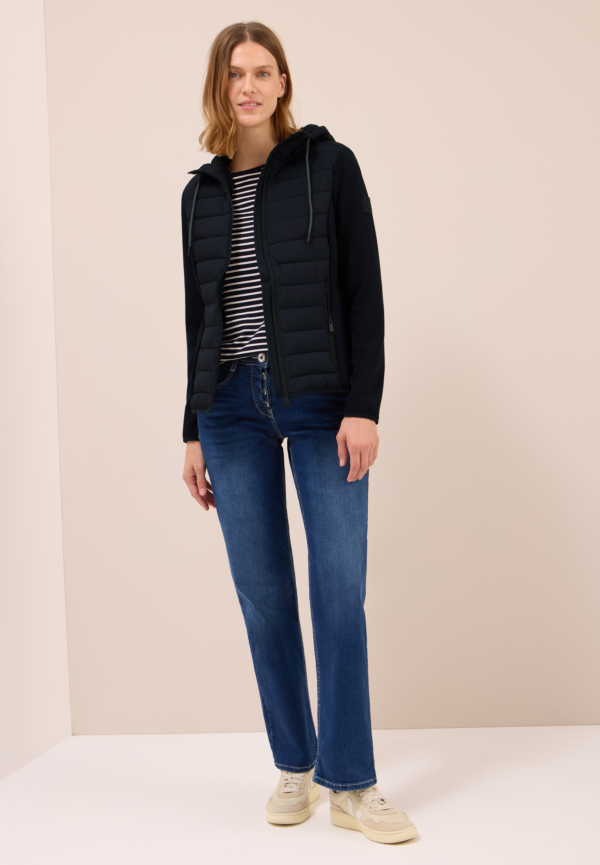 Cecil Steppjacke, mit Kapuze, aus softem Materialmix