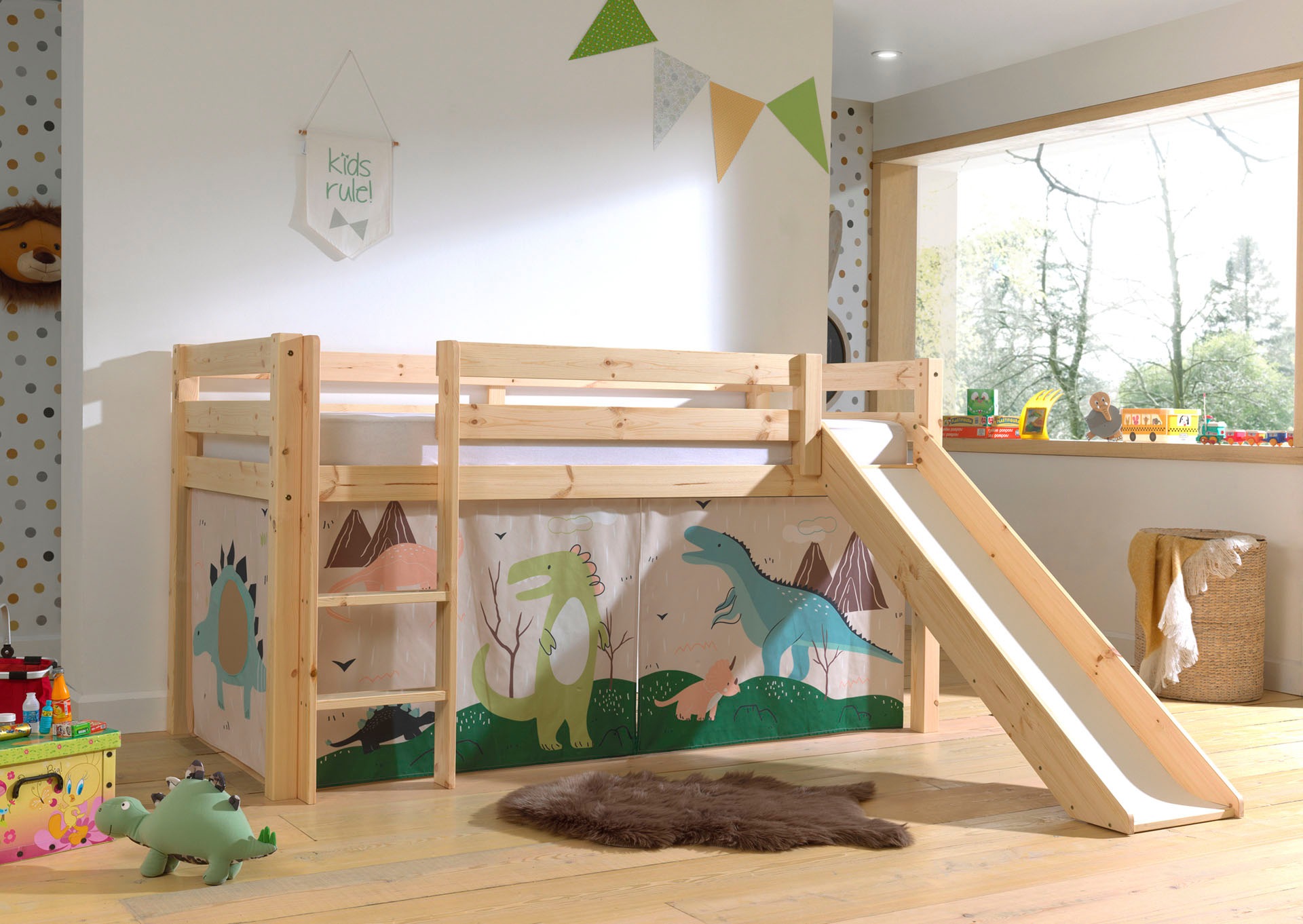 Vipack Spielbett »Vipack Pino«, (Made in Europe), Hochbett mit Textil-Set, inkl. Rolllattenrost, Leiter und Rutsche