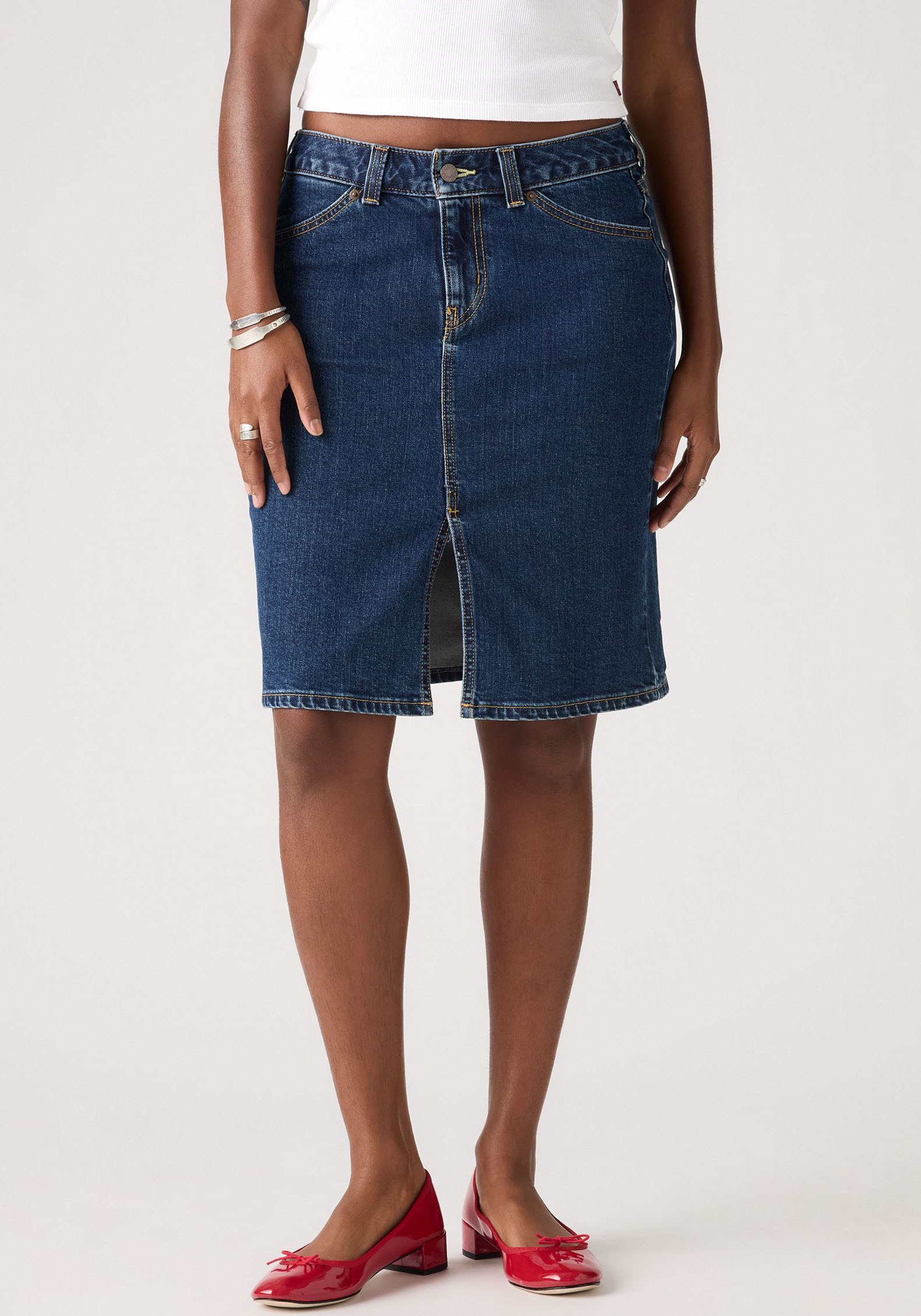 Levis Jeansrock "LOW MIDI SKIRT ME", mit Schlitz für mehr Bewegungsfreiheit günstig online kaufen