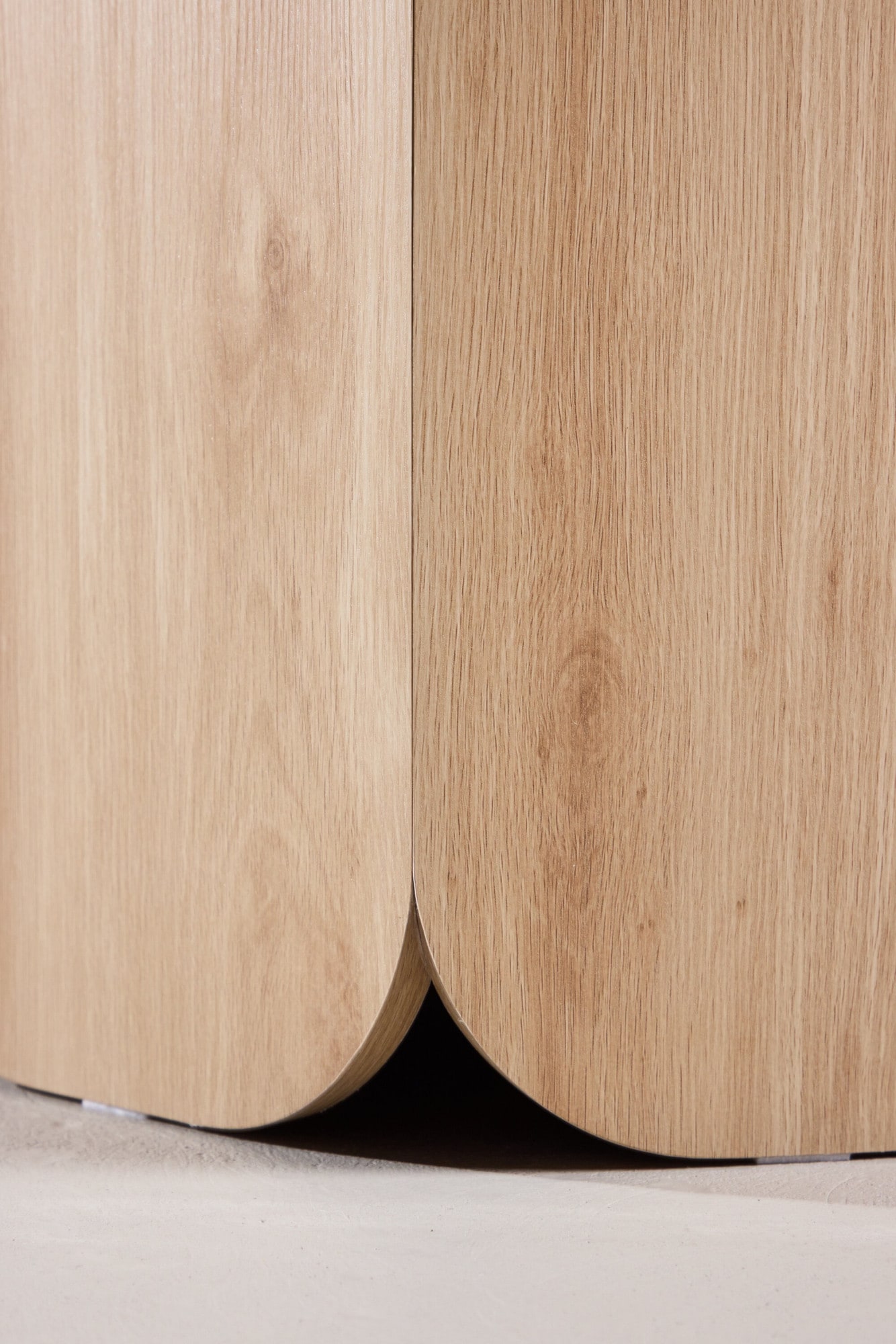 Venture Home Esstisch »Tekla, runder Esstisch, gerippter Säulenfuß, Ø 120 cm« Esszimmertisch, MDF, Papierlaminat, zentraler Mittelfuß, geräumig