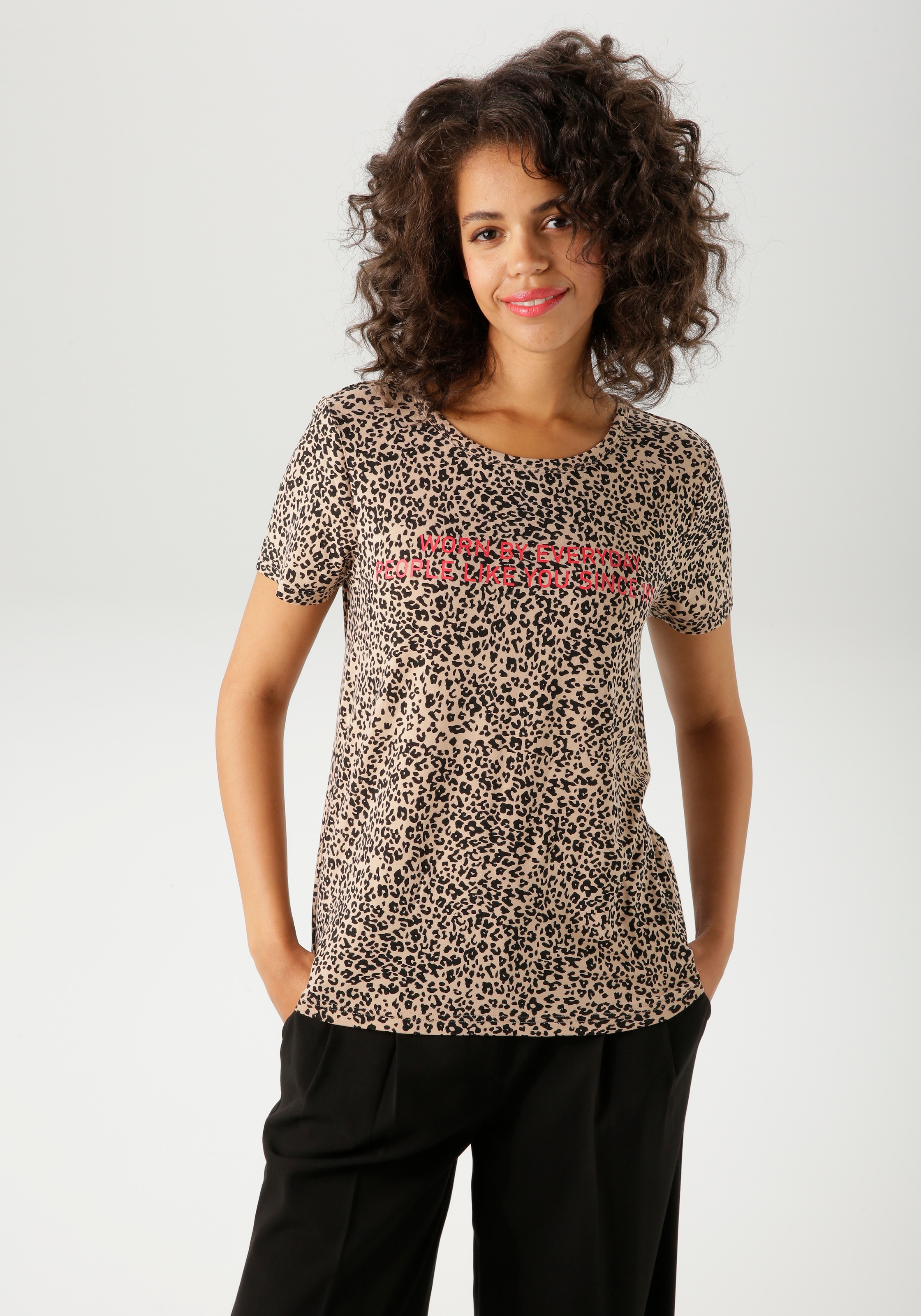 Aniston CASUAL T-Shirt, im Leo-Print mit Statement-Schriftzug - NEUE KOLLEK günstig online kaufen