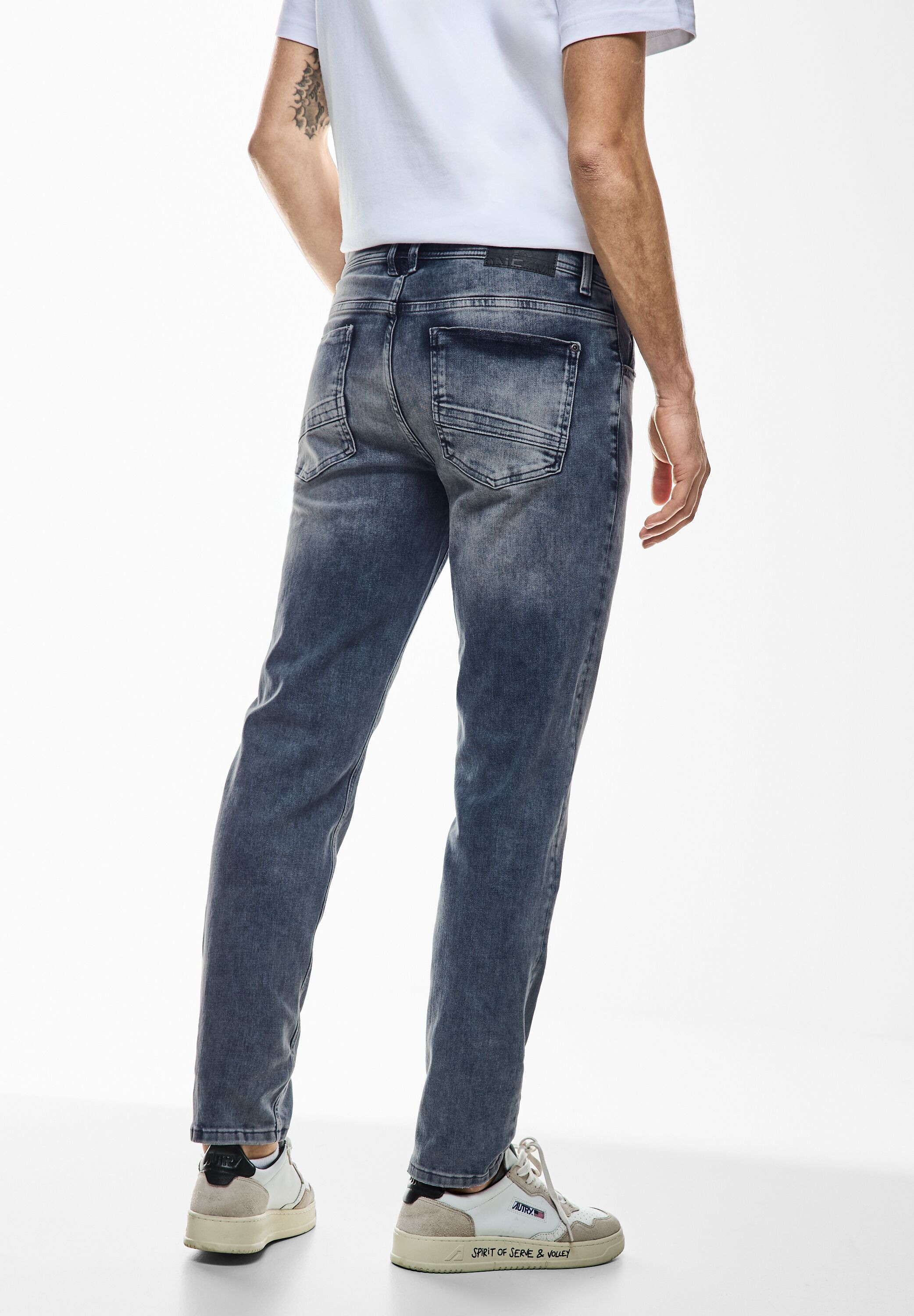 Slim-fit-Jeans, Middle Waist