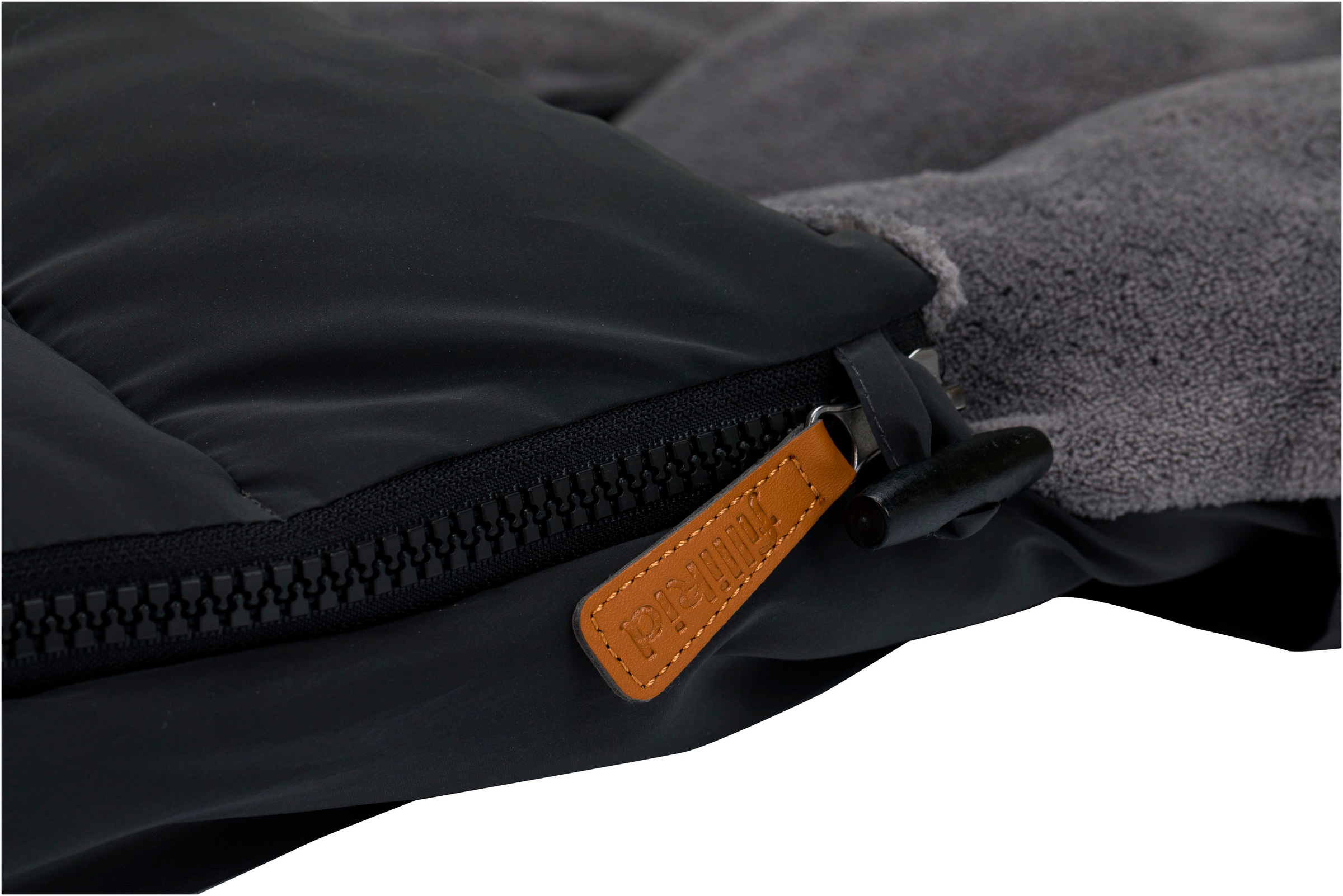 Fillikid Fußsack »Kinley Reflect Winterfußsack, schwarz«, aus stark reflektierendem Außenmaterial