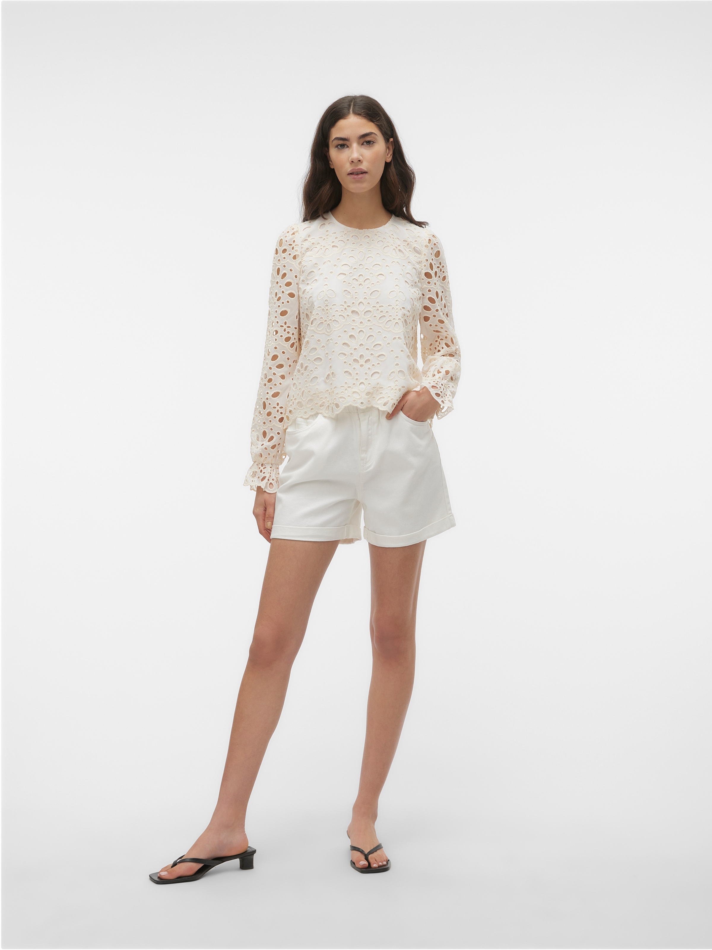 Vero Moda Jeansshorts »VMLYRA HR PAPERBAG SHORTS MIX« Baumwollmischung, loose fit