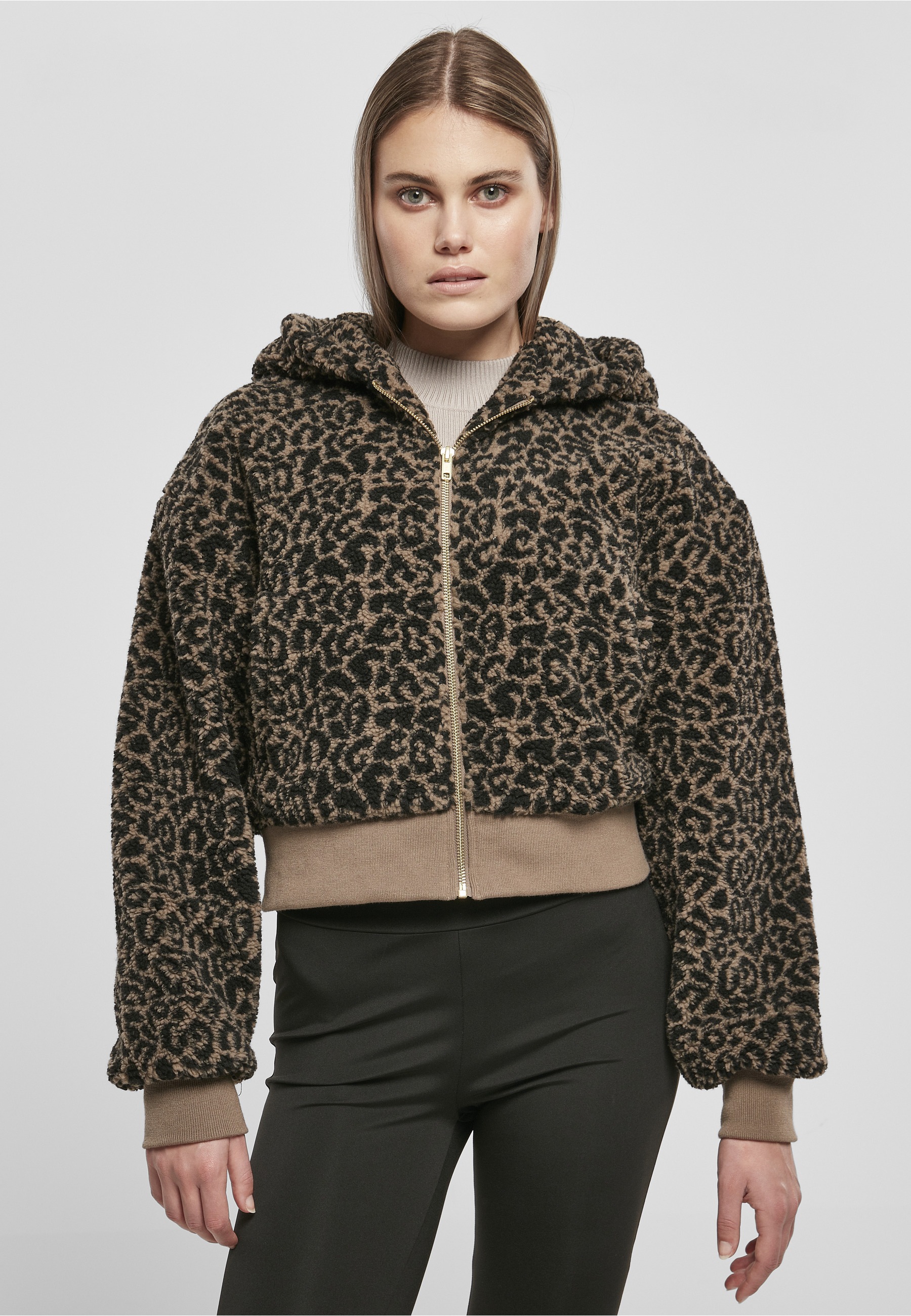 URBAN CLASSICS Langmantel »Urban Classics Damen Ladies Short Oversized AOP Sherpa Jacket« 1 Stk.