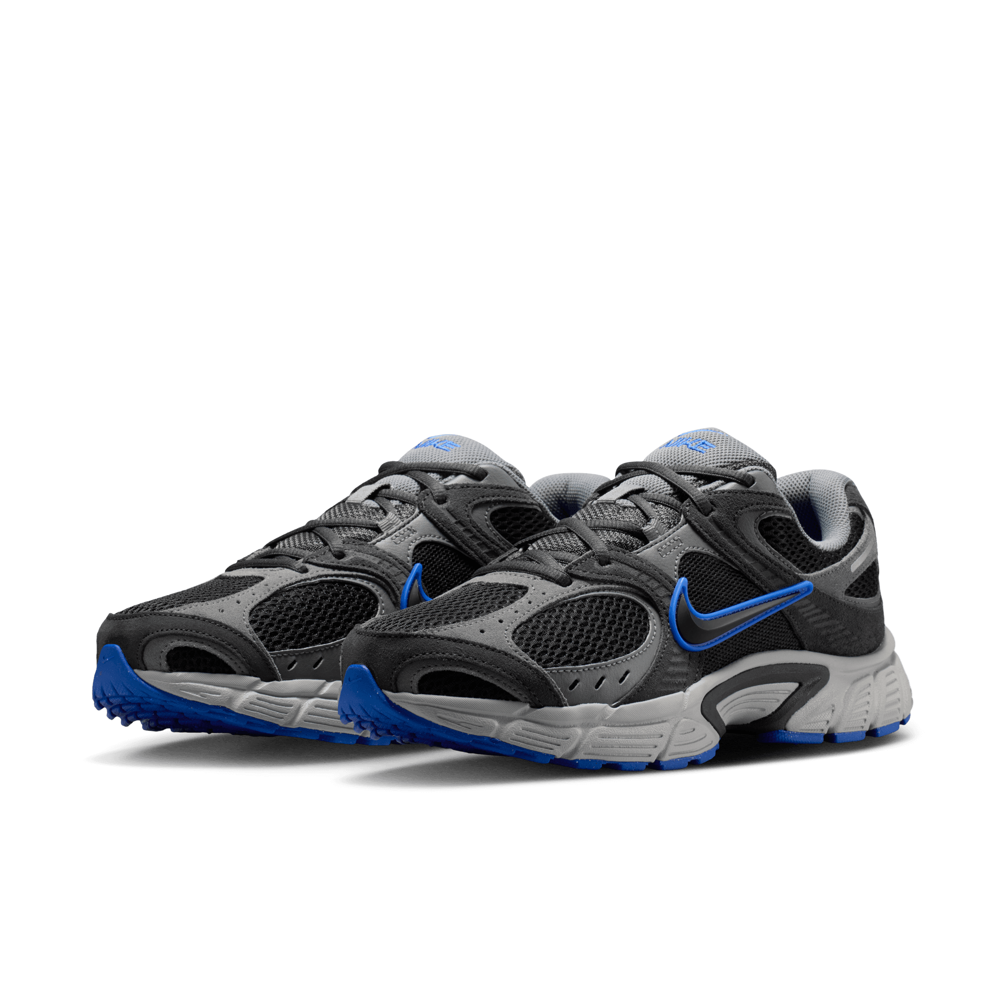 Nike Sportswear Sneaker »V5 RNR Suede«  inspiriert vom Design des Y2K Nike Vomero 5