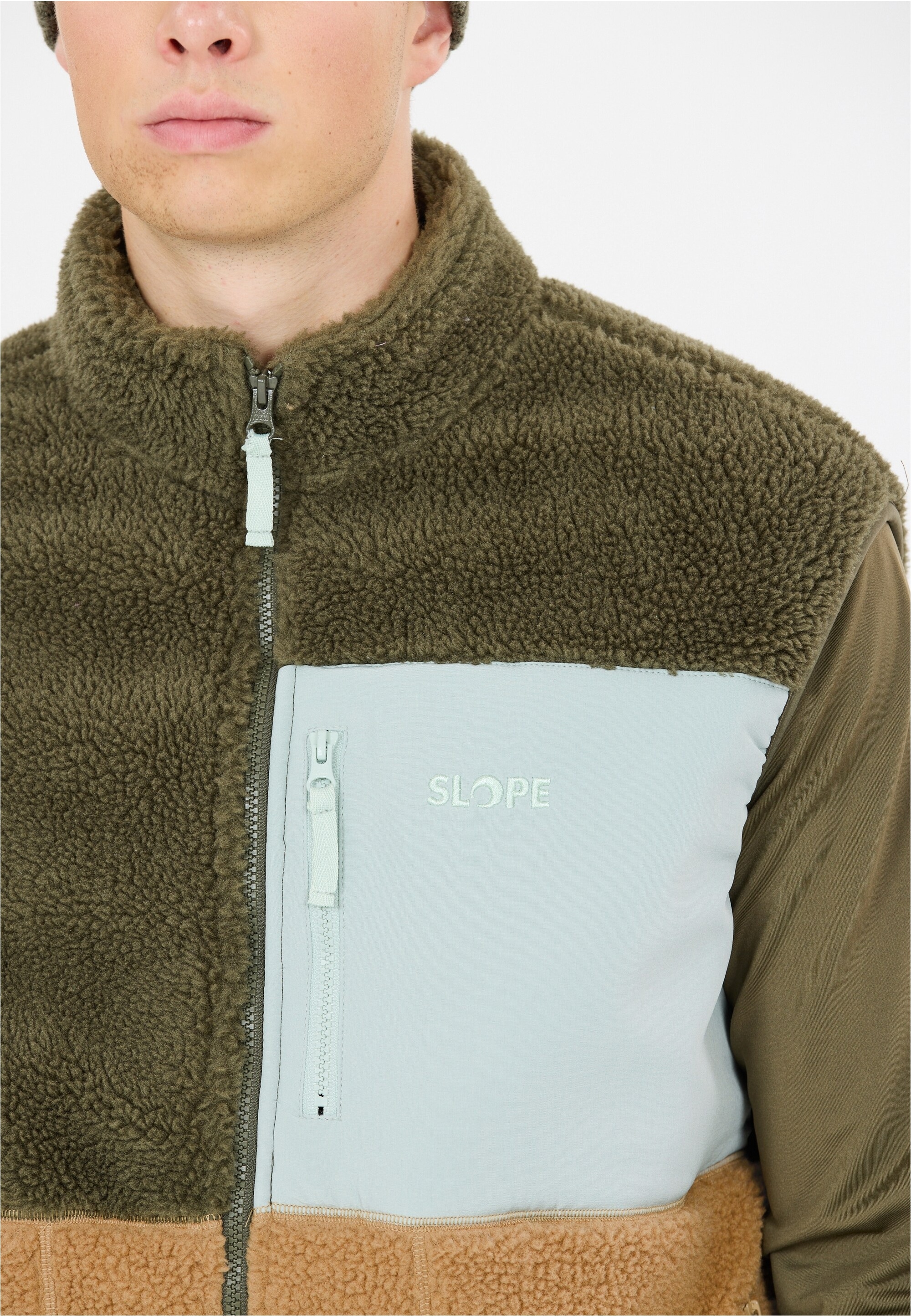 SLOPE Softshellweste »Katau« aus weichem Teddy-Material