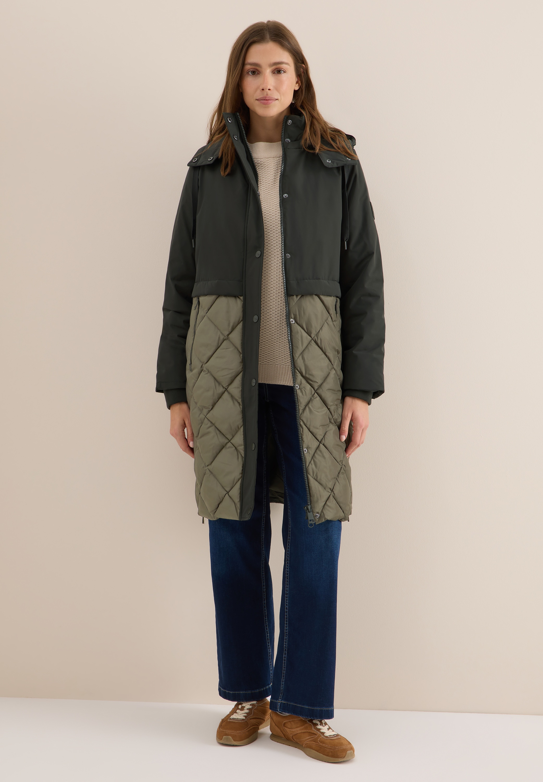 Cecil Steppmantel mit moderner Steppung