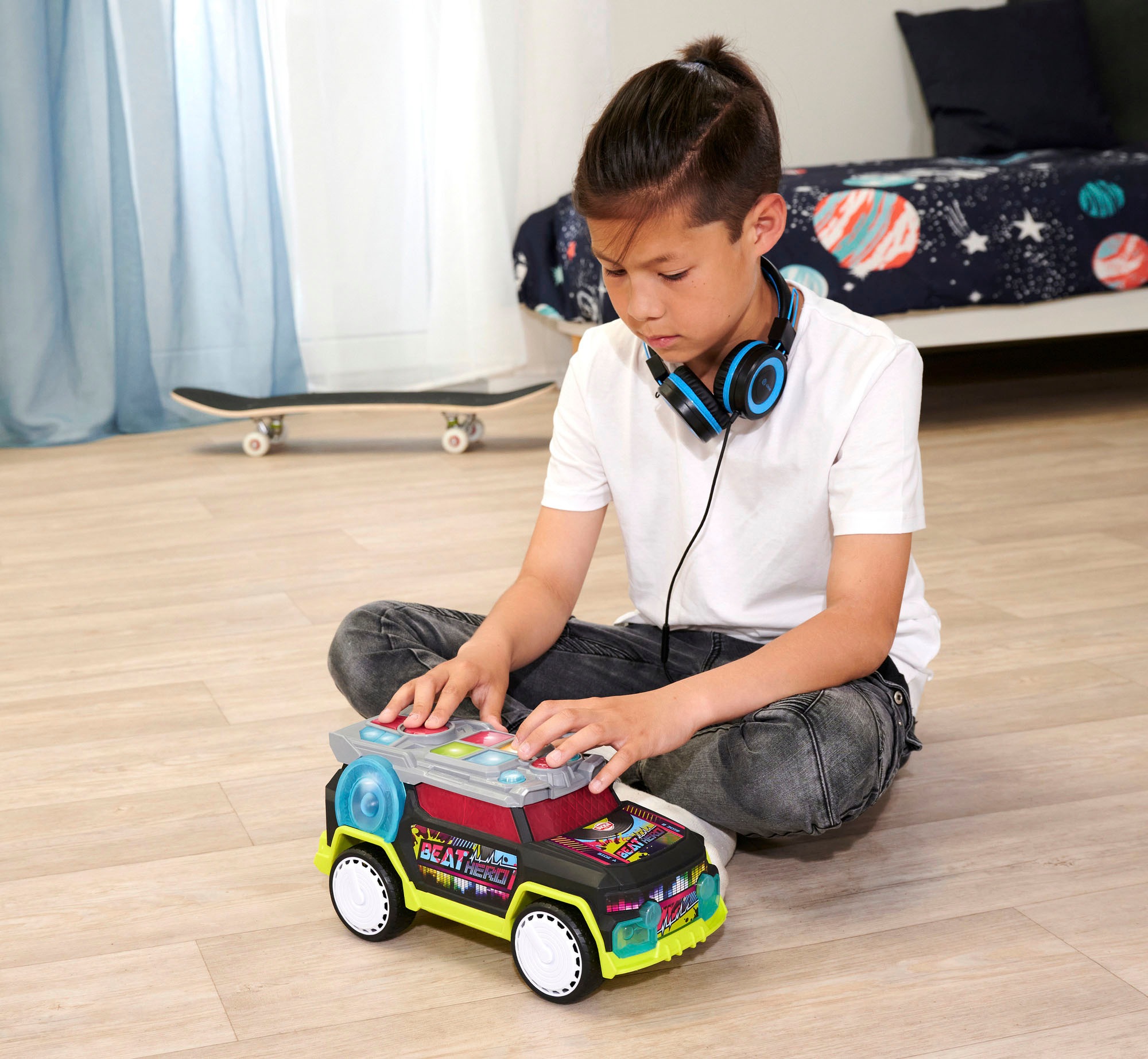 Dickie Toys Spielzeug-Auto »STREETS N BEATZ, Beat Hero«, mit Licht & Sound