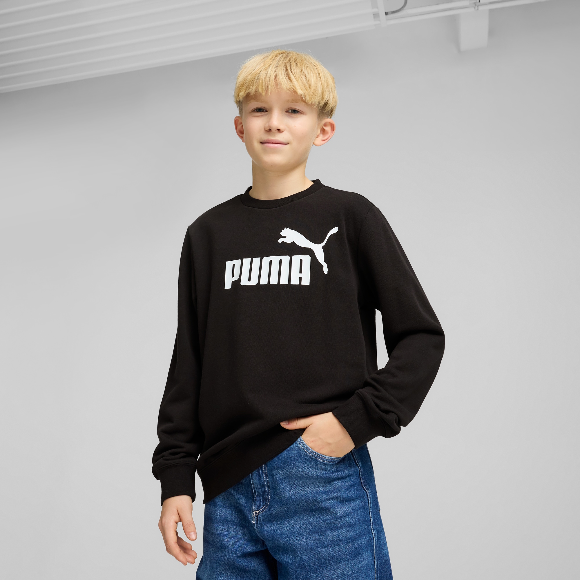 PUMA Sweatshirt "ESS NO 1 LOGO CREW TR B", für Jugendliche, sportlicher Stil, Rundhalsausschnitt, ohne Kapuze