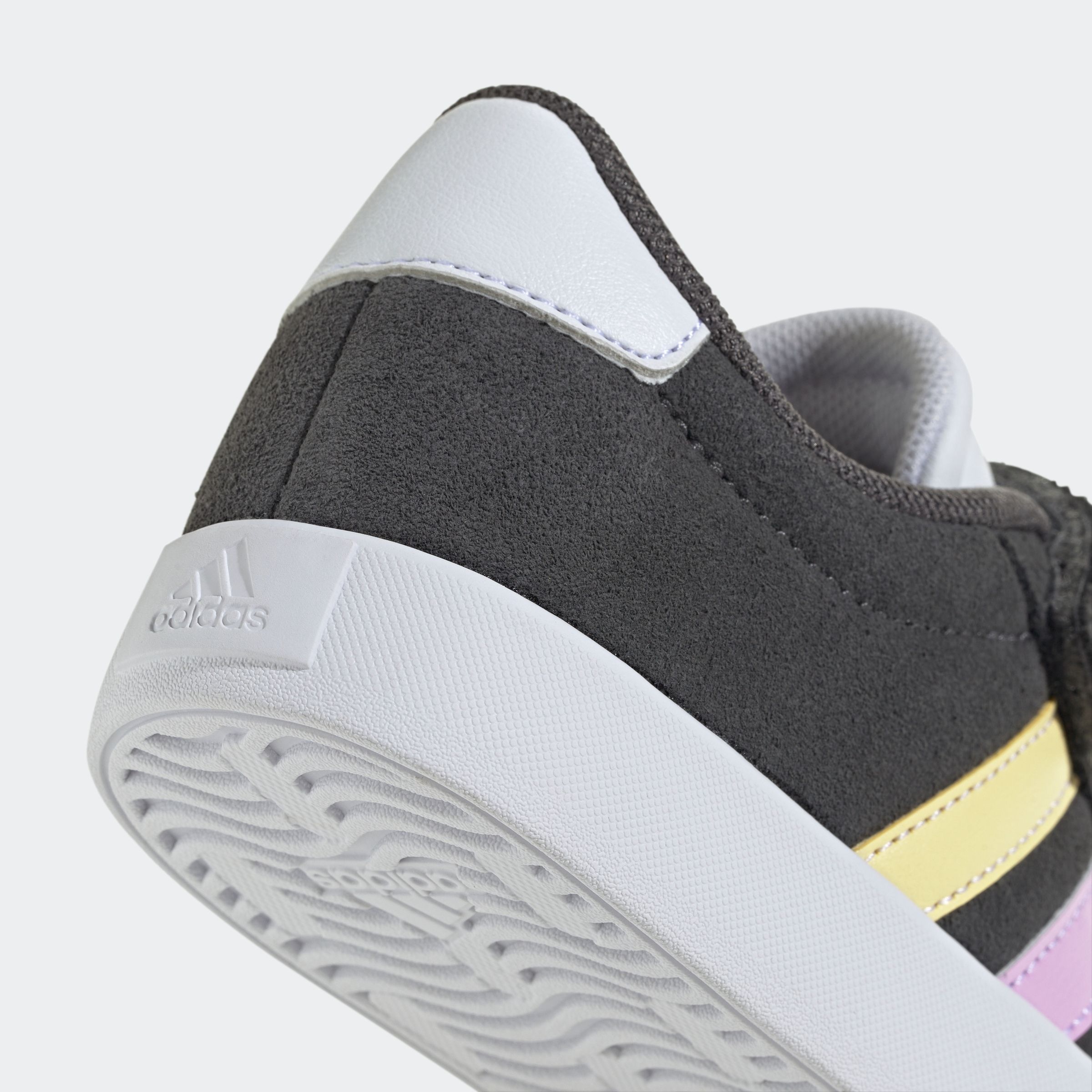 adidas Sportswear Sneaker »VL COURT 3.0«, inspiriert vom Design des adidas samba