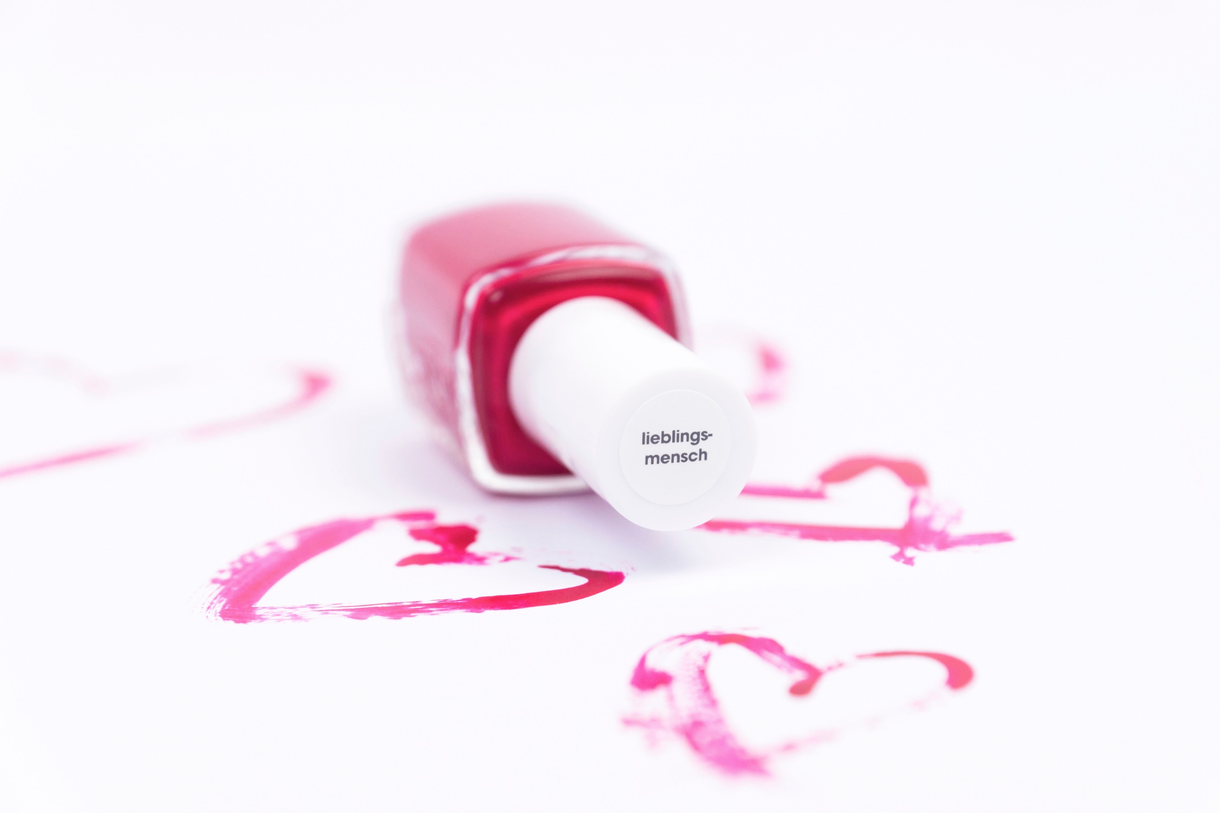 essie Nagellack »Essieliebe«, mit natürlichen Inhaltsstoffen
