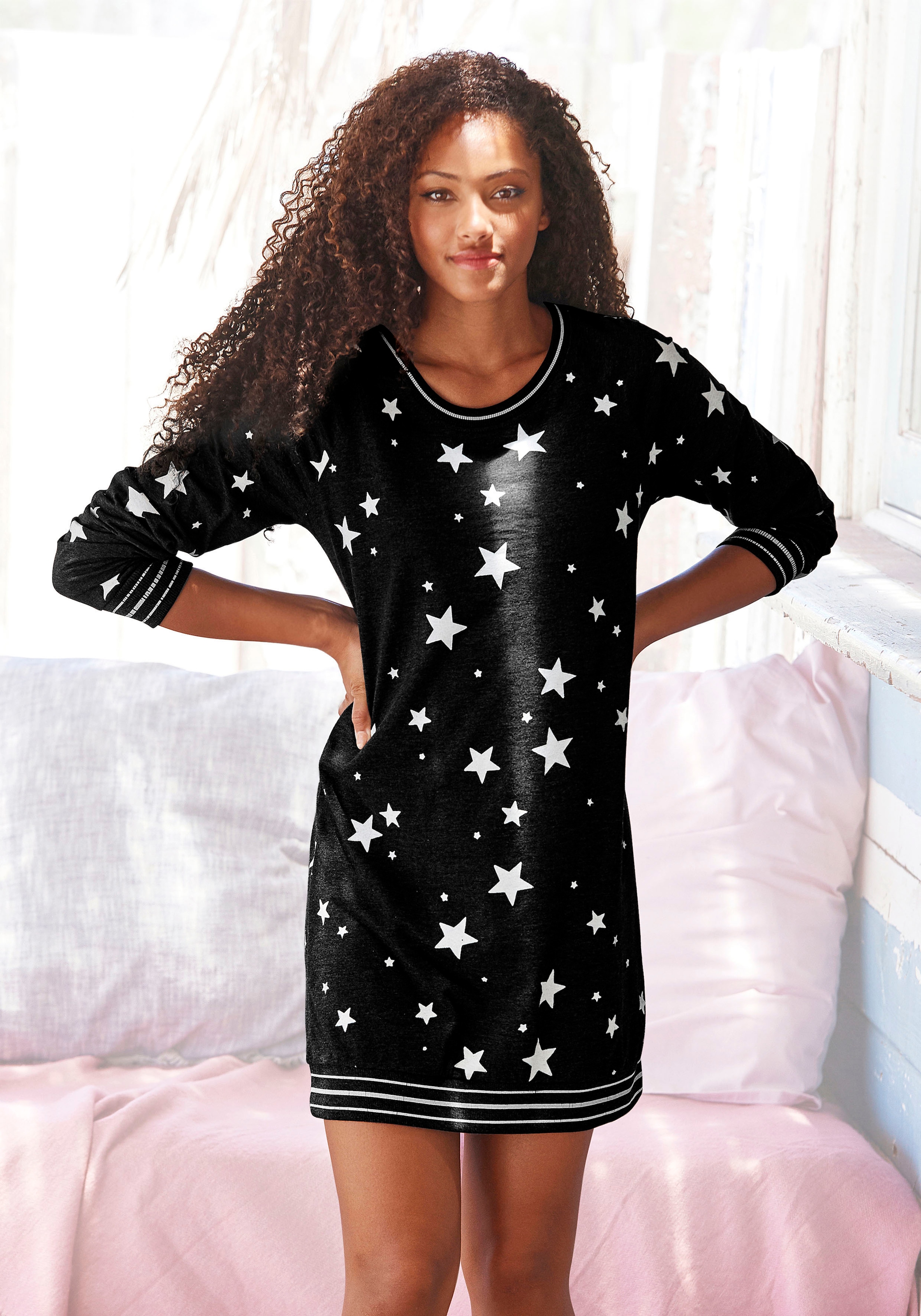 Vivance Dreams Sleepshirt 1-teilig, mit angesagtem Sternedruck günstig online kaufen