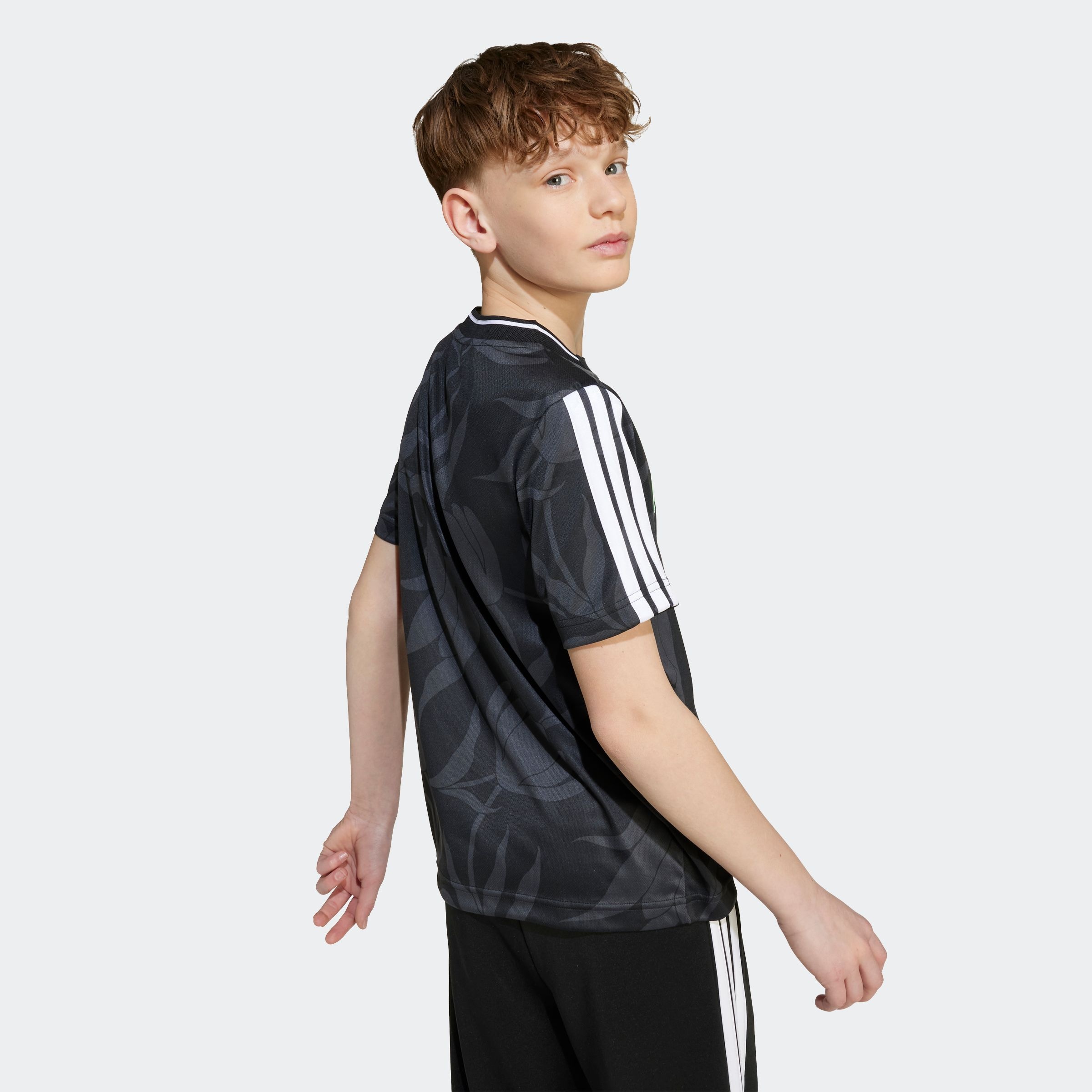 adidas Sportswear T-Shirt »J HOT AOP TEE«