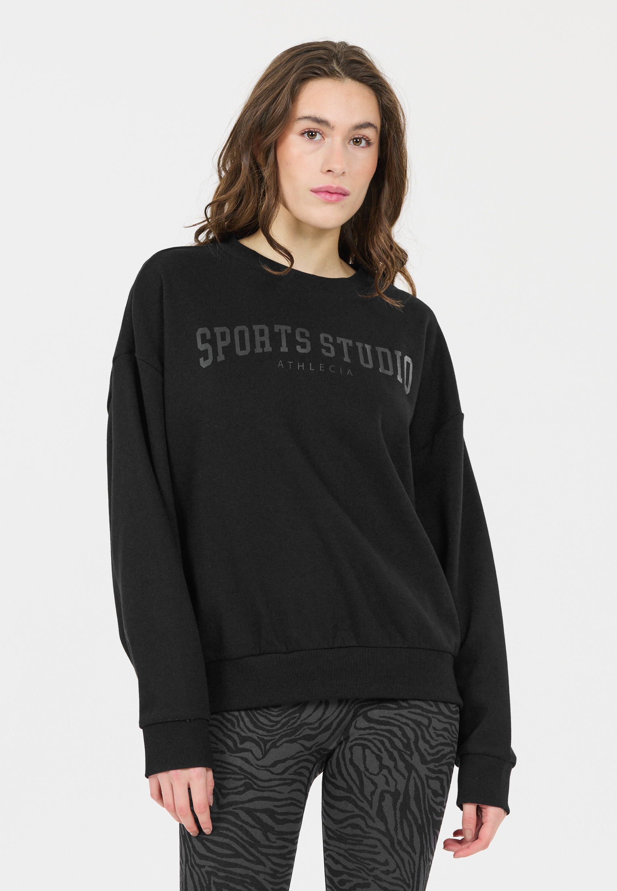 ATHLECIA Sweatshirt »Giannis«, mit atmungsaktivem Design