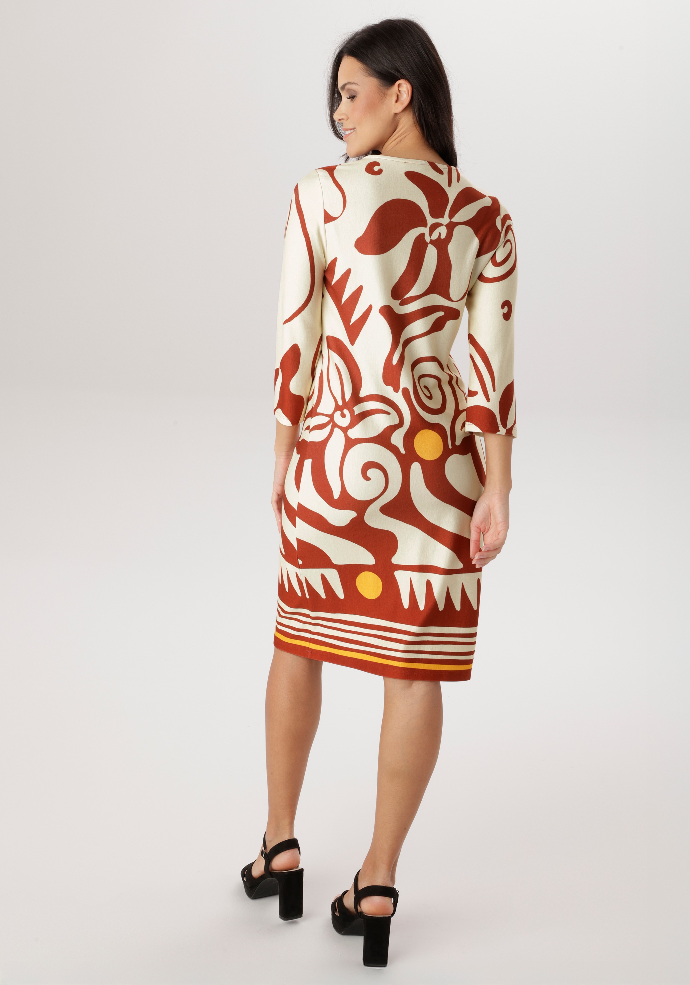 Aniston SELECTED Jerseykleid mit gestreifter Bordüre am Saum - NEUE KOLLEKT günstig online kaufen