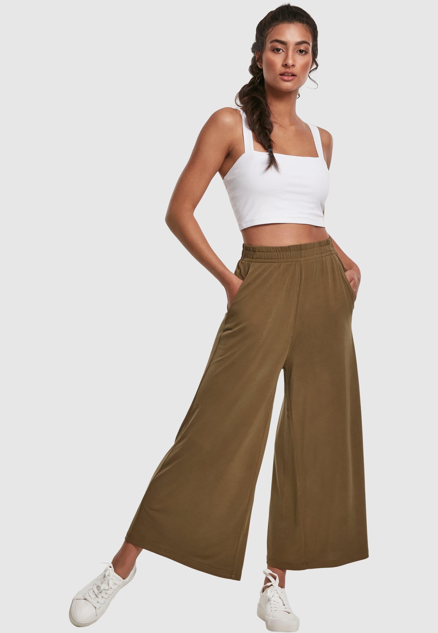 URBAN CLASSICS Bequeme Jeans »Urban Classics Damen Ladies Modal Culotte«, (1 tlg.)