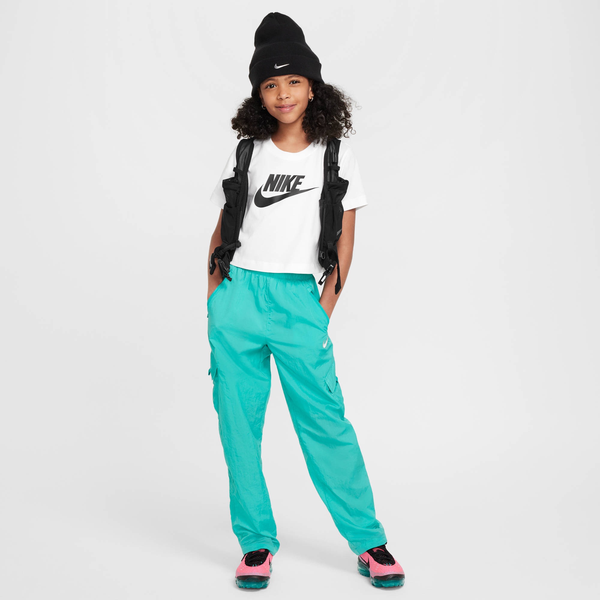 Nike Sportswear Laufshirt »Nike Sportswear Big Kids' (Girls') Cropped T-Shirt« 1 Stk.