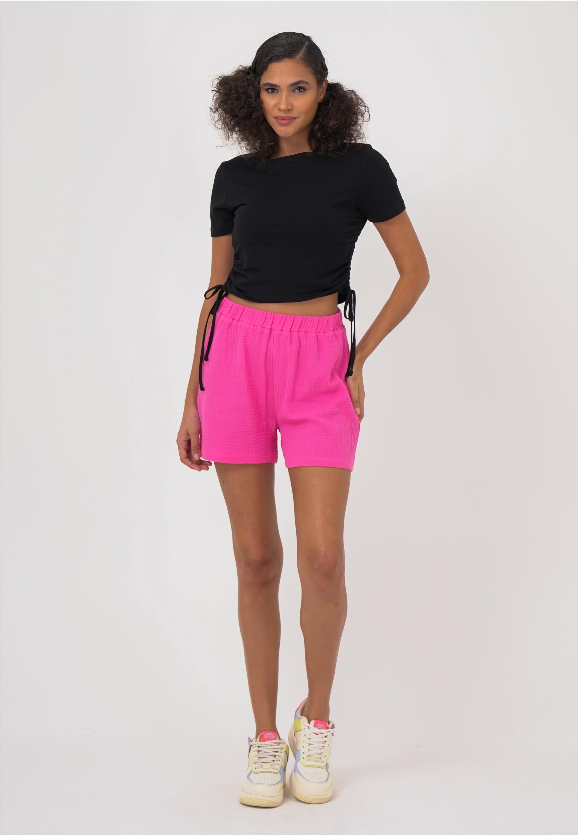 freshlions Shorts »Zara«, im einfarbigen Design