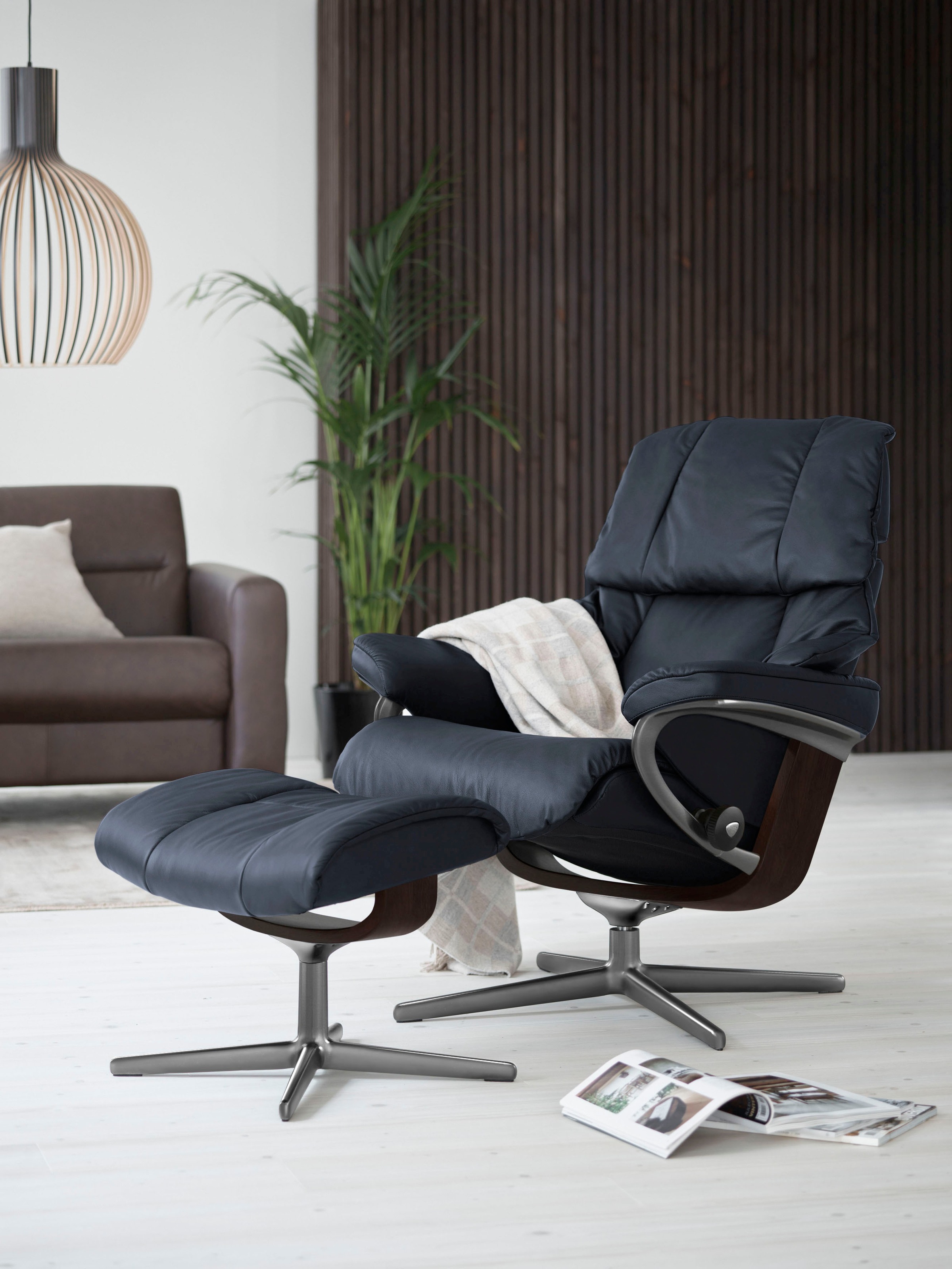 Stressless "Reno" mit Cross Base, Größe S, M & L, Holzakzent Braun günstig online kaufen