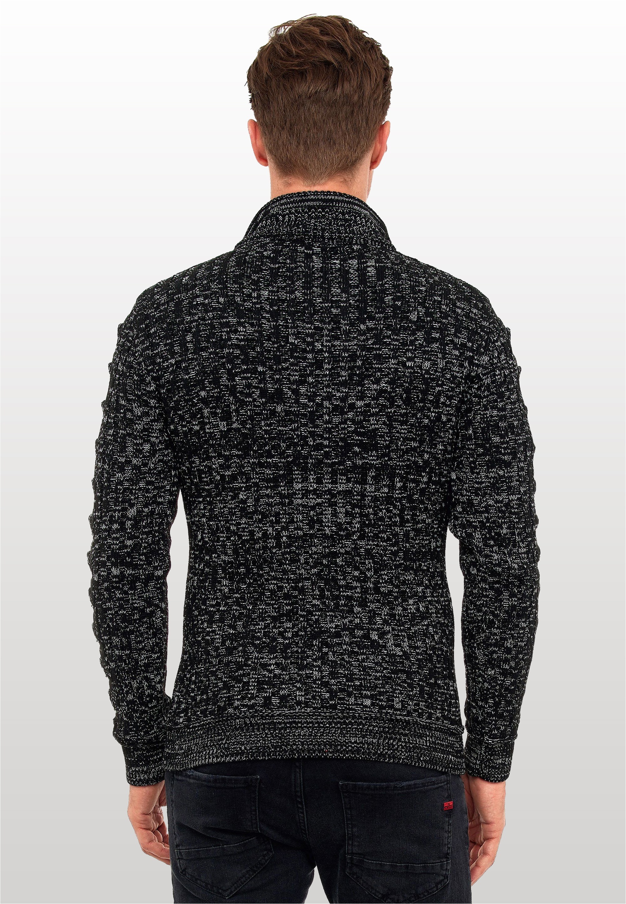 Rusty Neal Strickpullover mit stylischem Ausschnitt