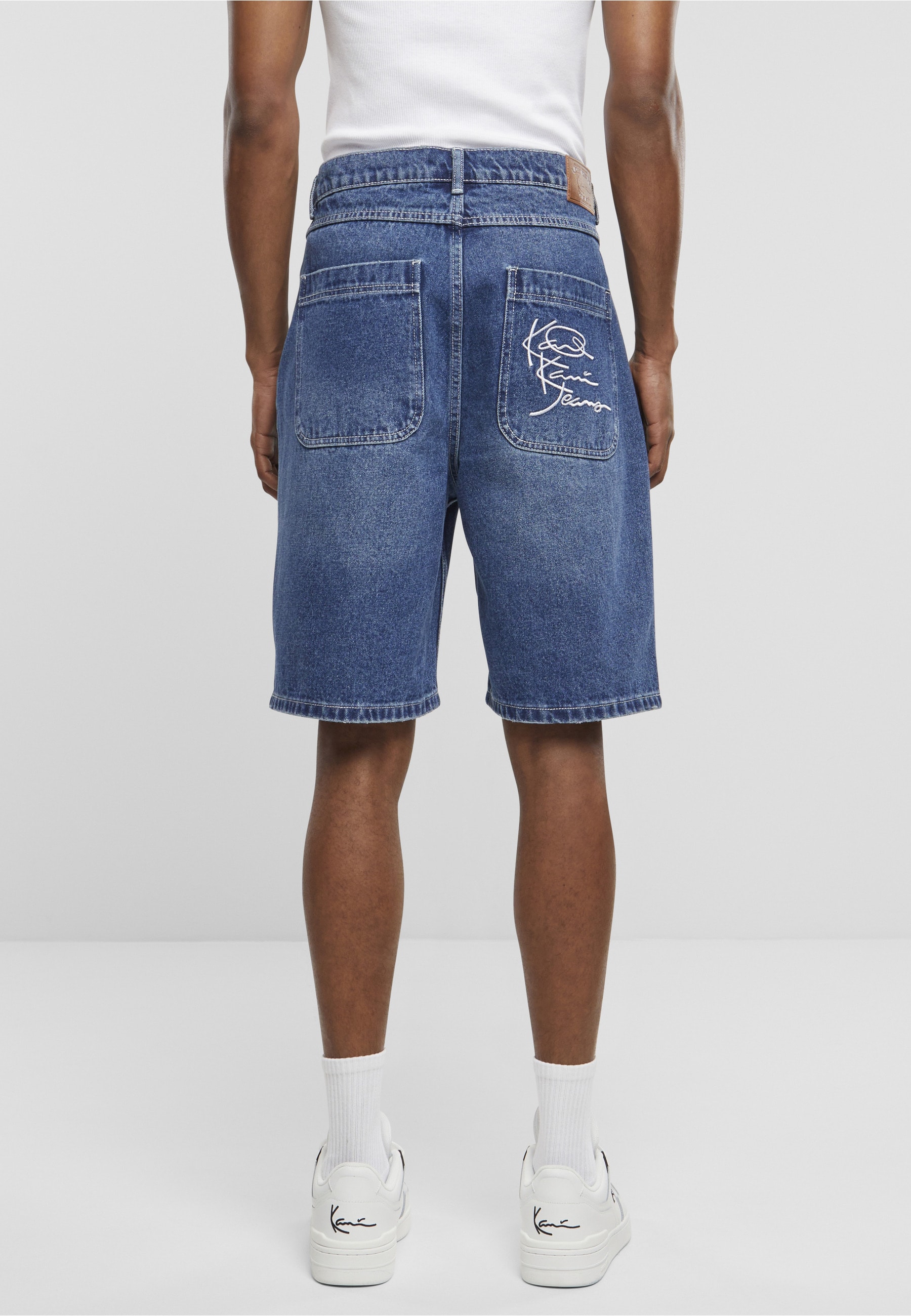 Karl Kani Jeansshorts »Karl Kani Herren Karl Kani OG Old English Denim Shorts« 1 Stk.