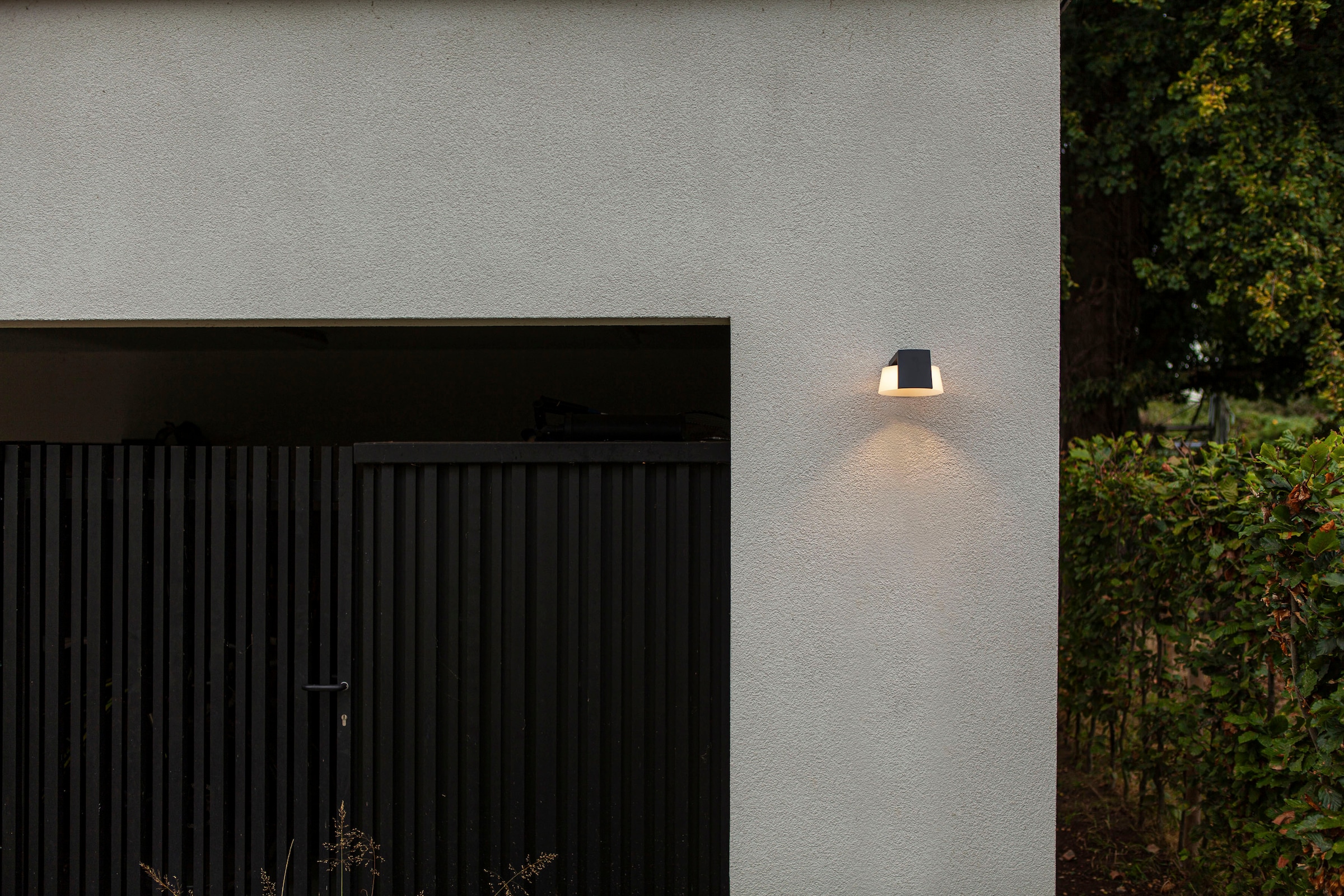 LUTEC LED Außen-Wandleuchte »MOON«, Leuchtmittel LED-Modul | LED fest integriert