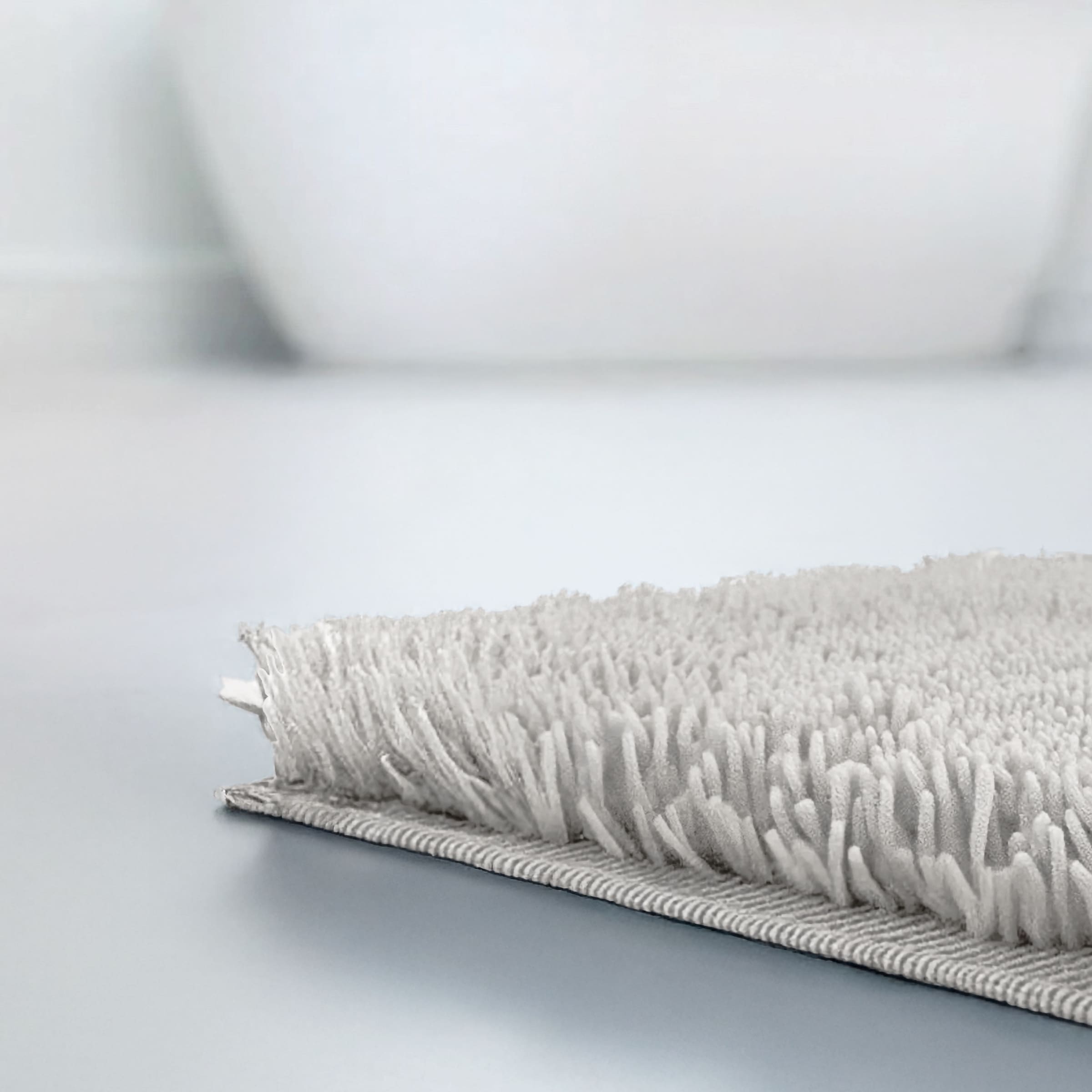 Grund Badematte »Molena«, rutschhemmend beschichtet, fußbodenheizungsgeeignet, Hoher LUXURYSOFT-Flor aus Polyester, 5 Jahre Garantie