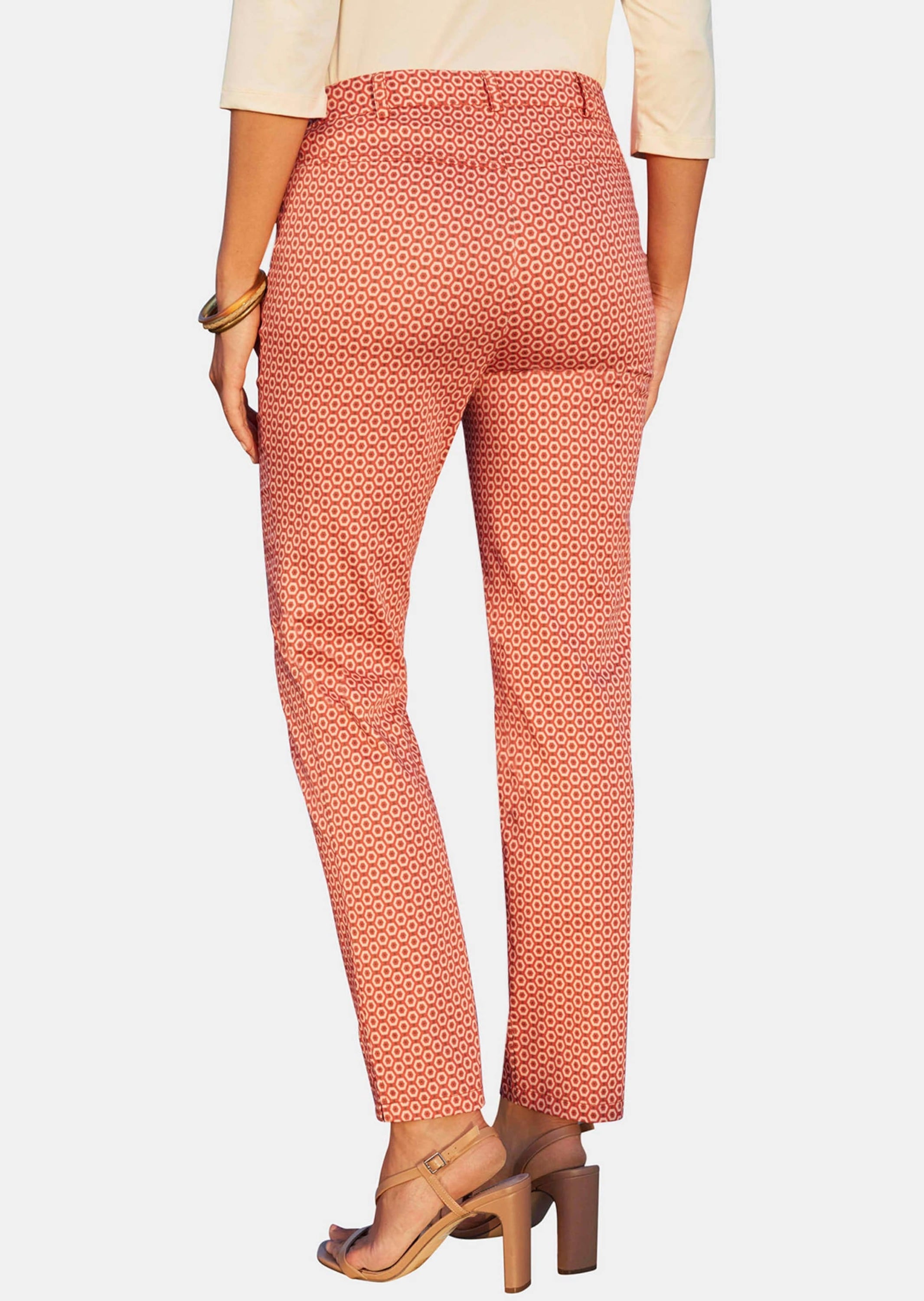GOLDNER Chinos »Hose Trageangenehme Hose mit grafischem Minimaldruck«