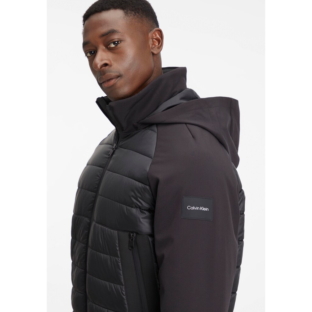 Calvin Klein Steppjacke »ESSENTIAL MIX MEDIA JACKET«, mit Kapuze