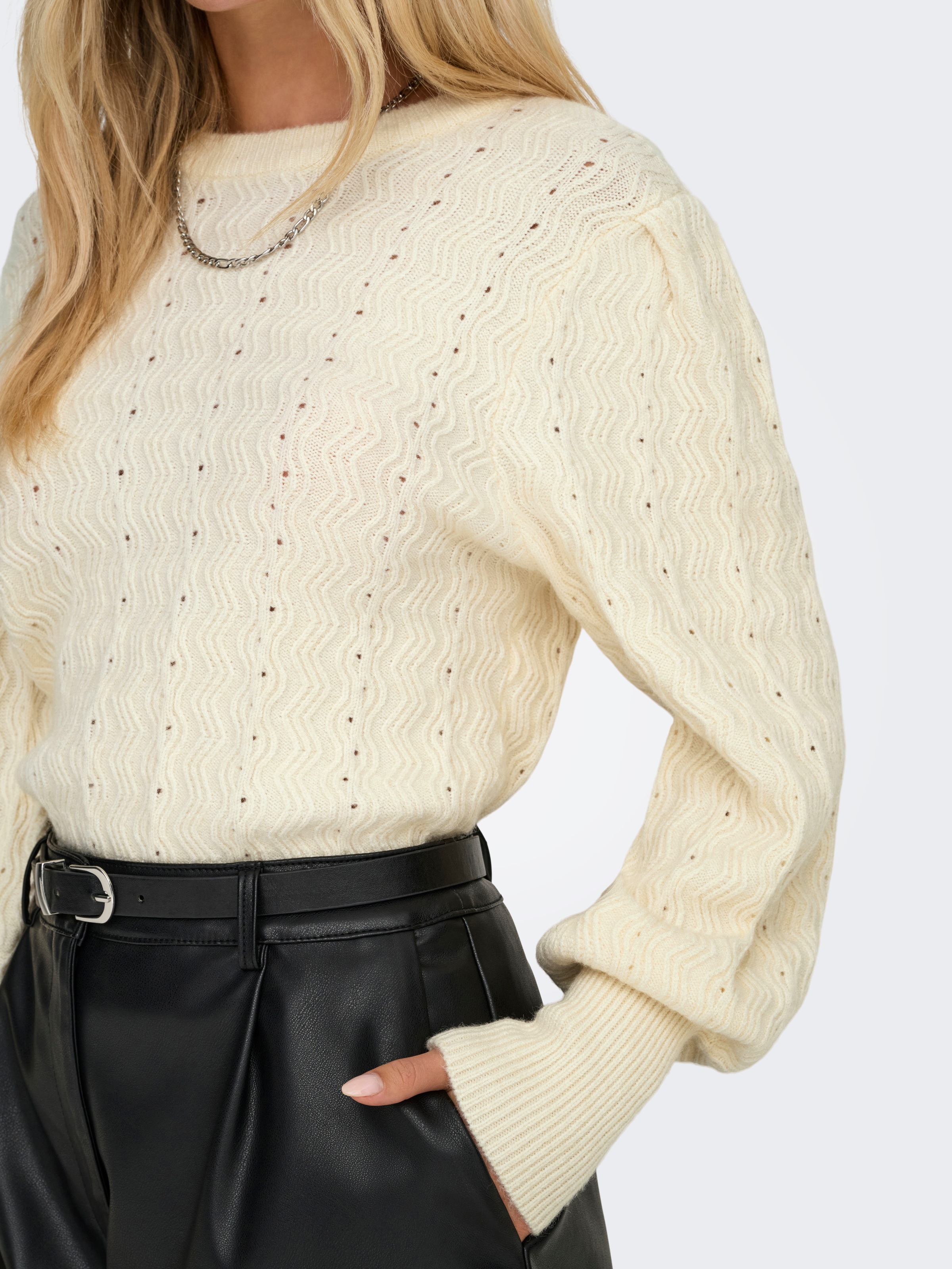 Thumbnail - ONLY Rundhalspullover "ONLKATIA LS STRUC PUFF ONECK CC KNT"