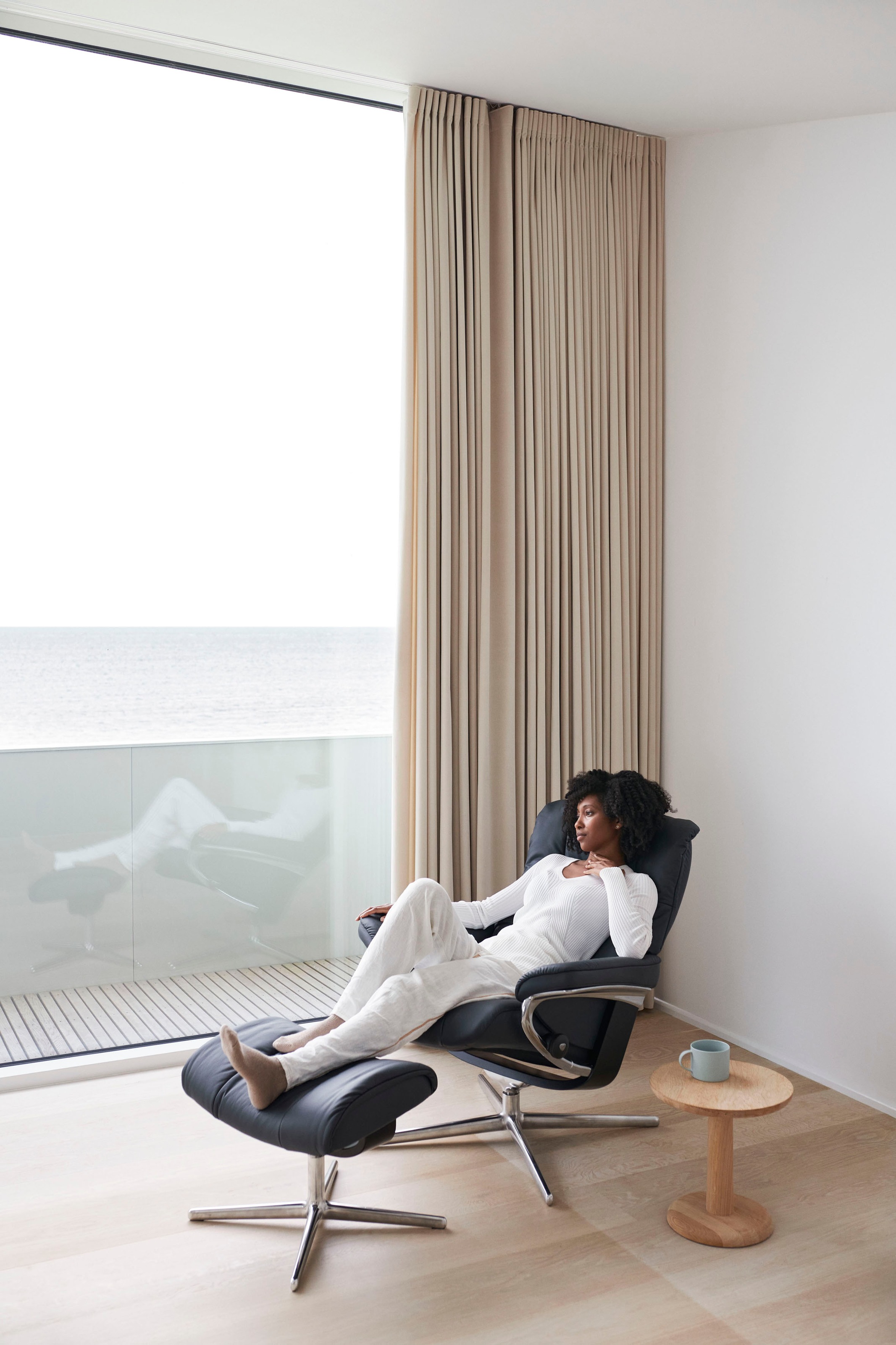 Stressless® Relaxsessel »Mayfair«, mit Cross Base, Größe S, M & L, Holzakzent Schwarz
