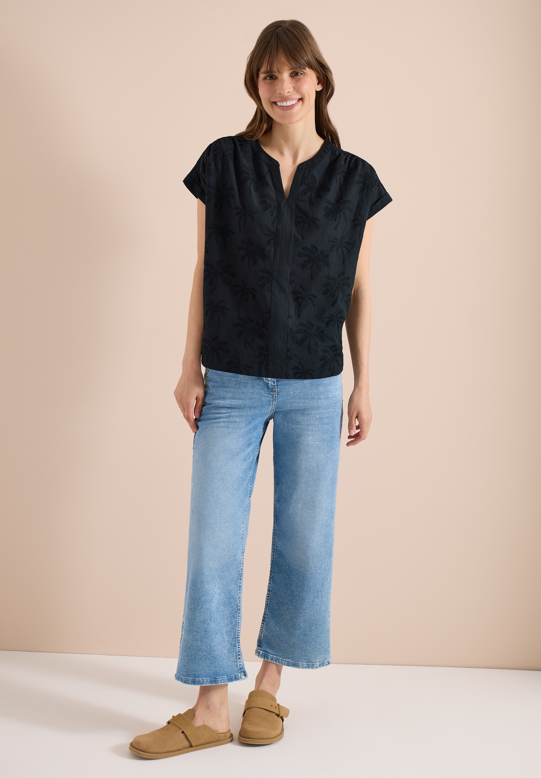 Cecil Kurzarmbluse mit geschlitztem Rundhalsausschnitt