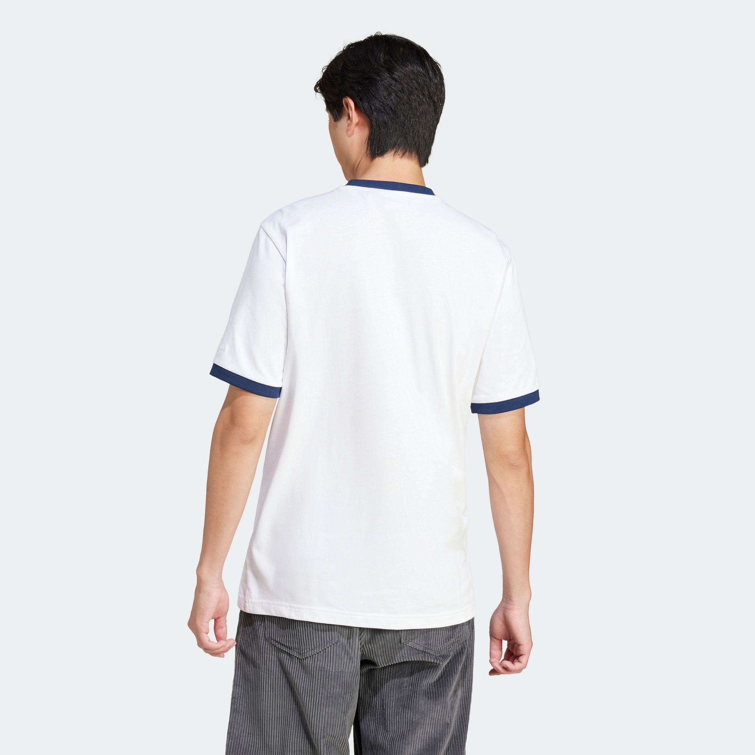 adidas Originals T-Shirt "CONTRAST TEE" mit Kontrastkragen und Bündchen, fü günstig online kaufen
