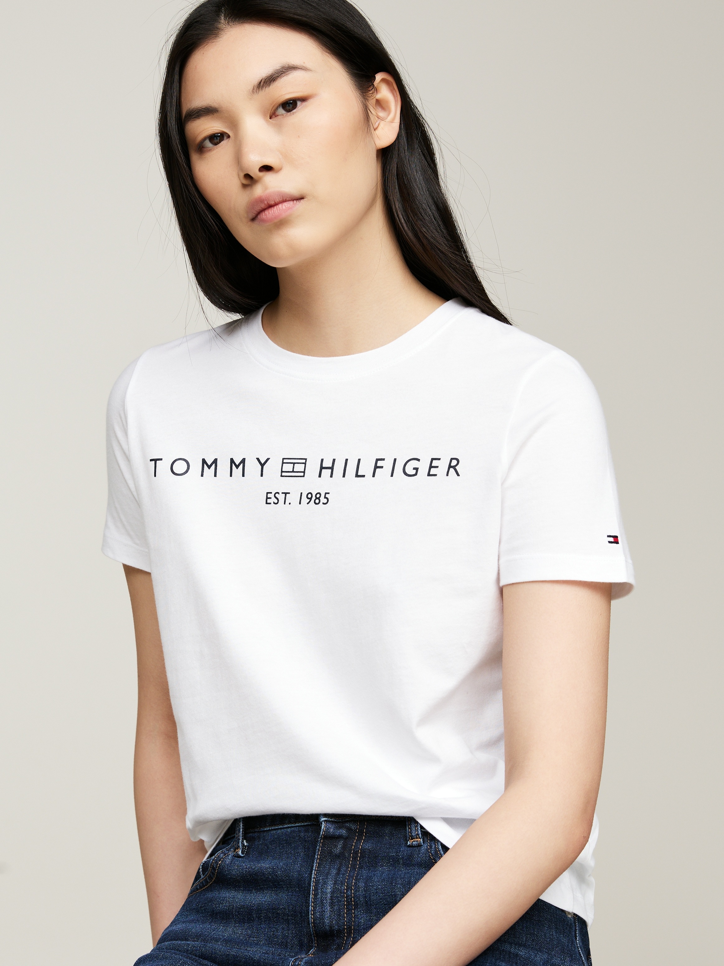 Tommy Hilfiger T-Shirt "REG CORP LOGO C-NK SS", mit Logoschriftzug günstig online kaufen