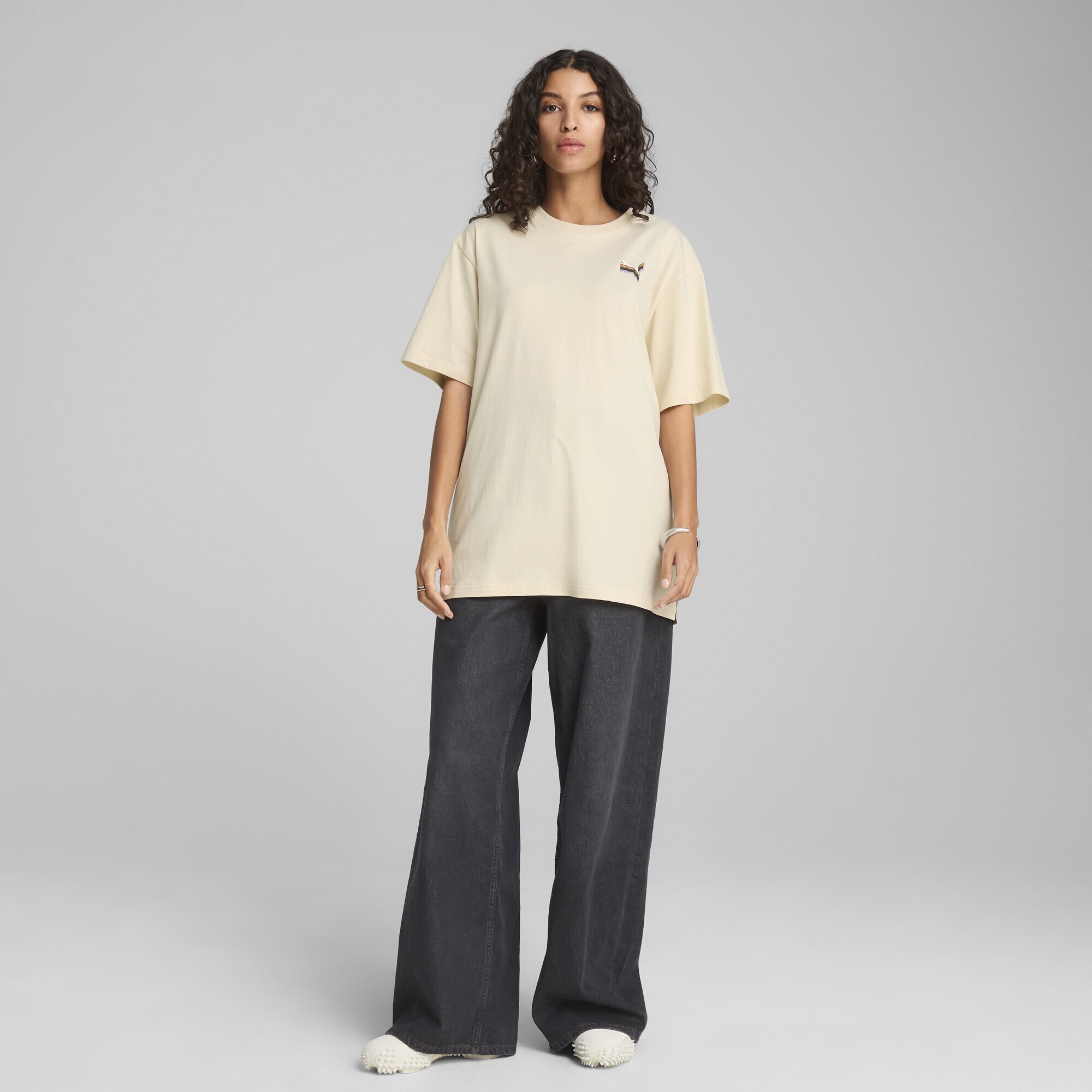 PUMA T-Shirt »EQUAL LOVE CONFEDERATION Relaxed Graphic T-Shirt Erwachsene«