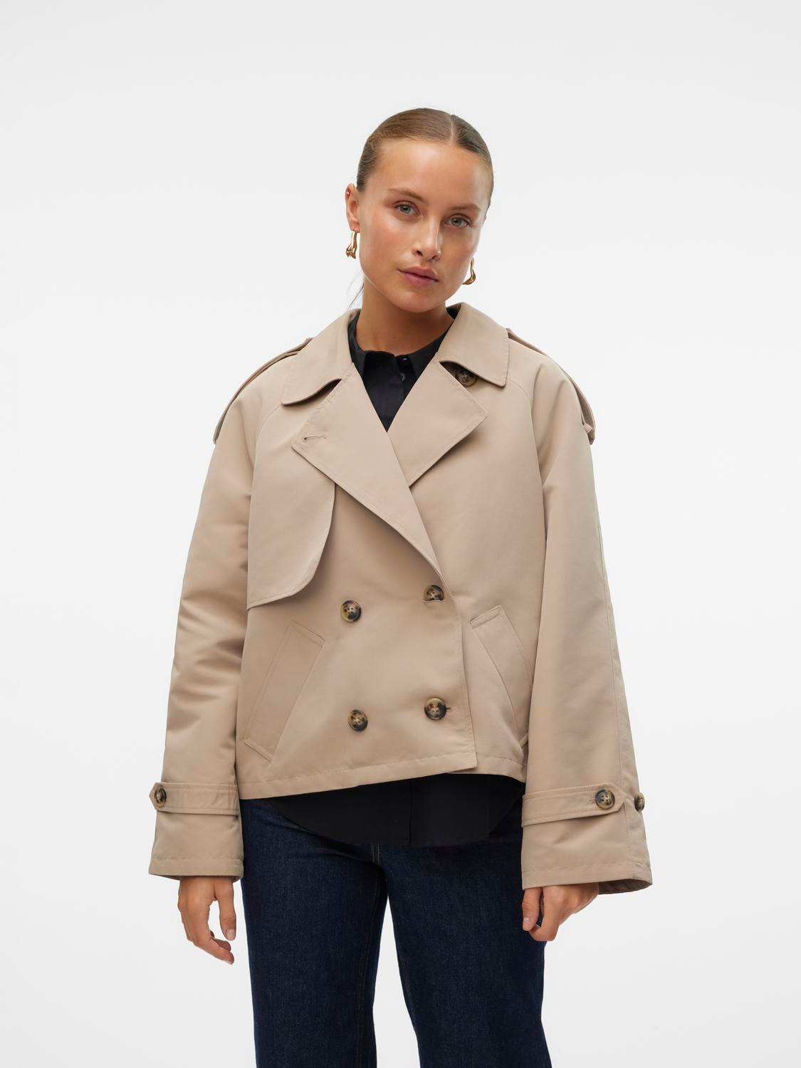 Vero Moda Kurzjacke "VMCHLOE SHORT TRENCHCOAT GA NOOS", im Trenchcoat Style