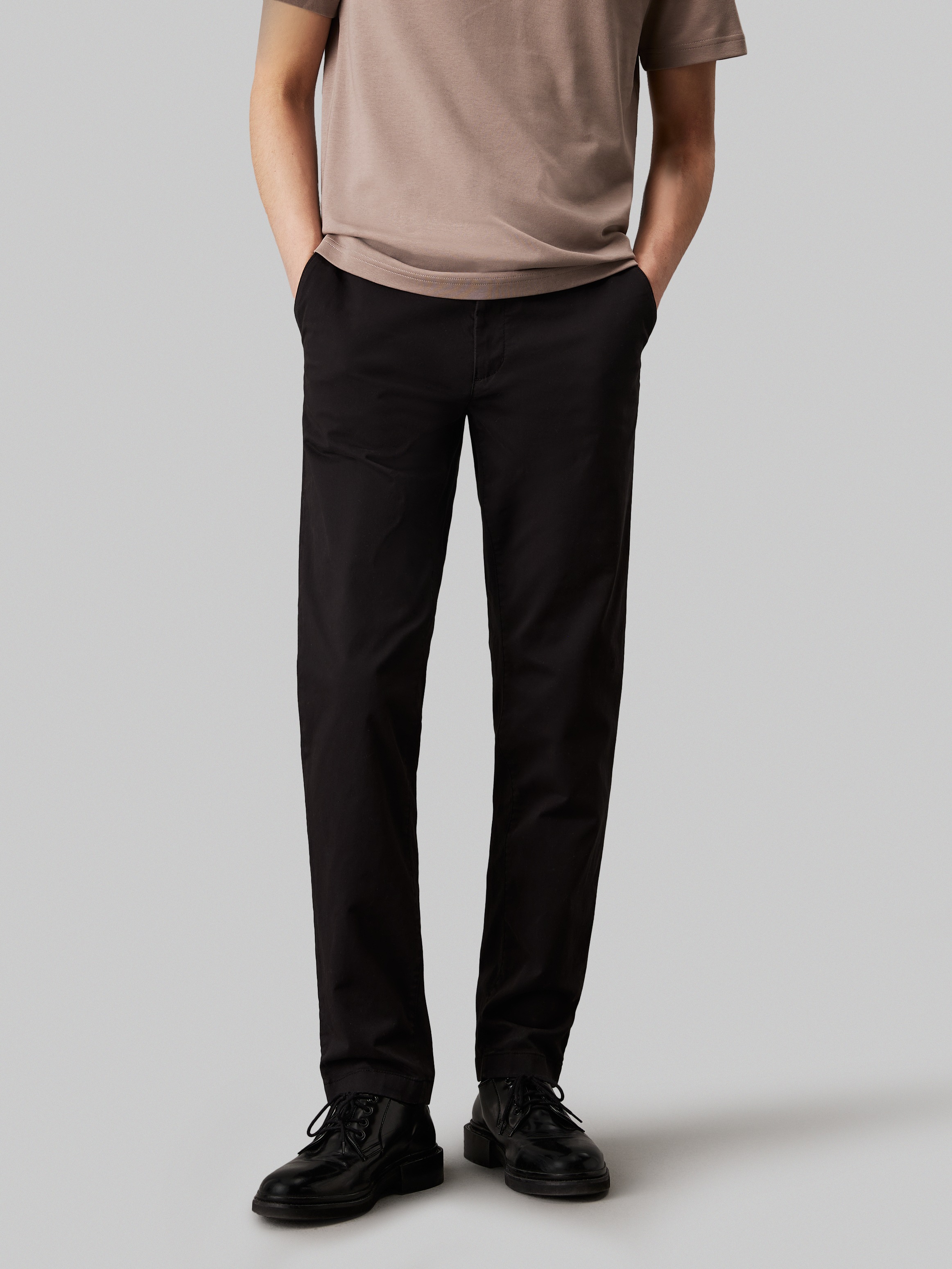 Calvin Klein "MODERN TWILL SLIM CHINO" mit Logoprägung günstig online kaufen