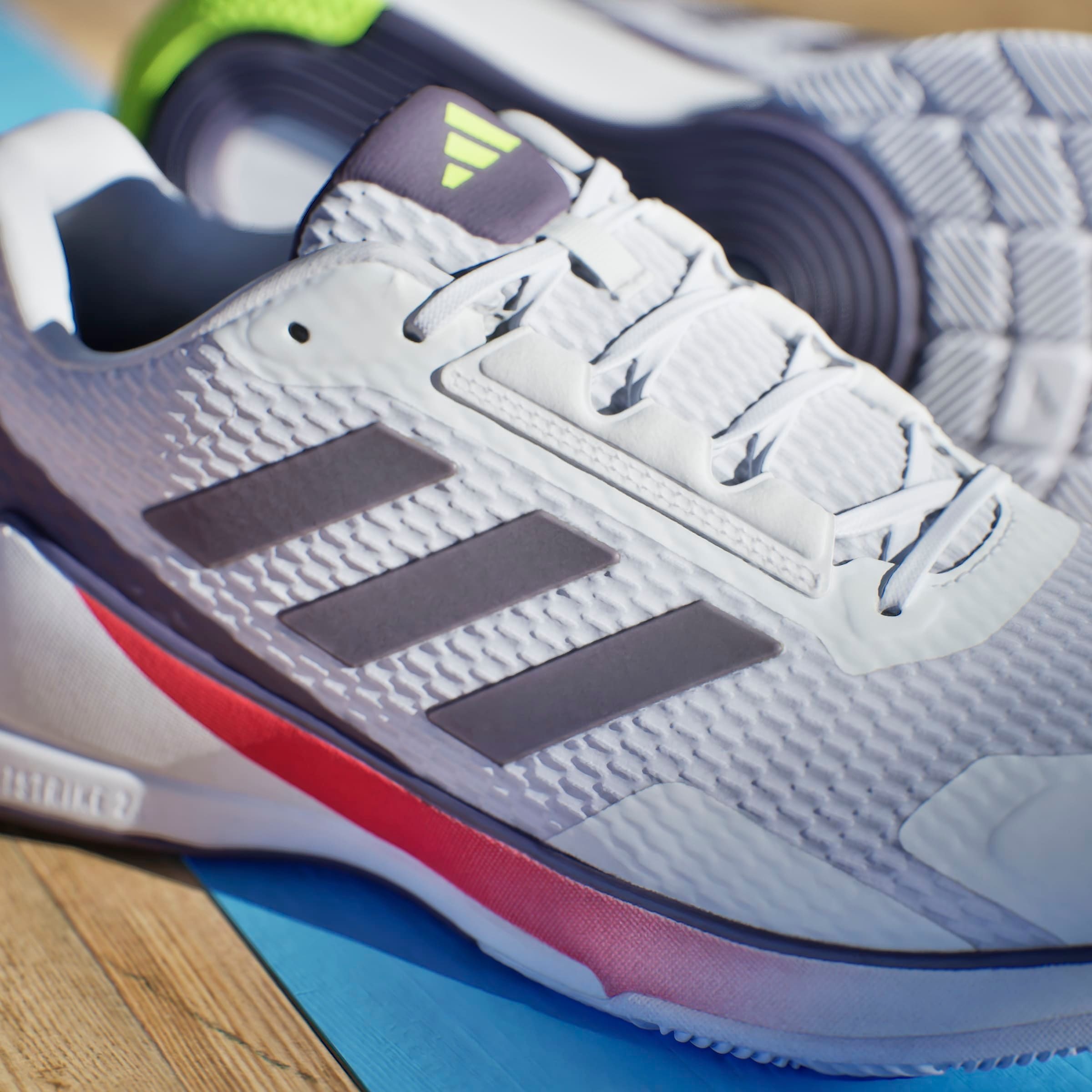 adidas Performance Hallenschuh »NOVAFLIGHT 2 INDOOR«, besonders geeignet für Volleyball