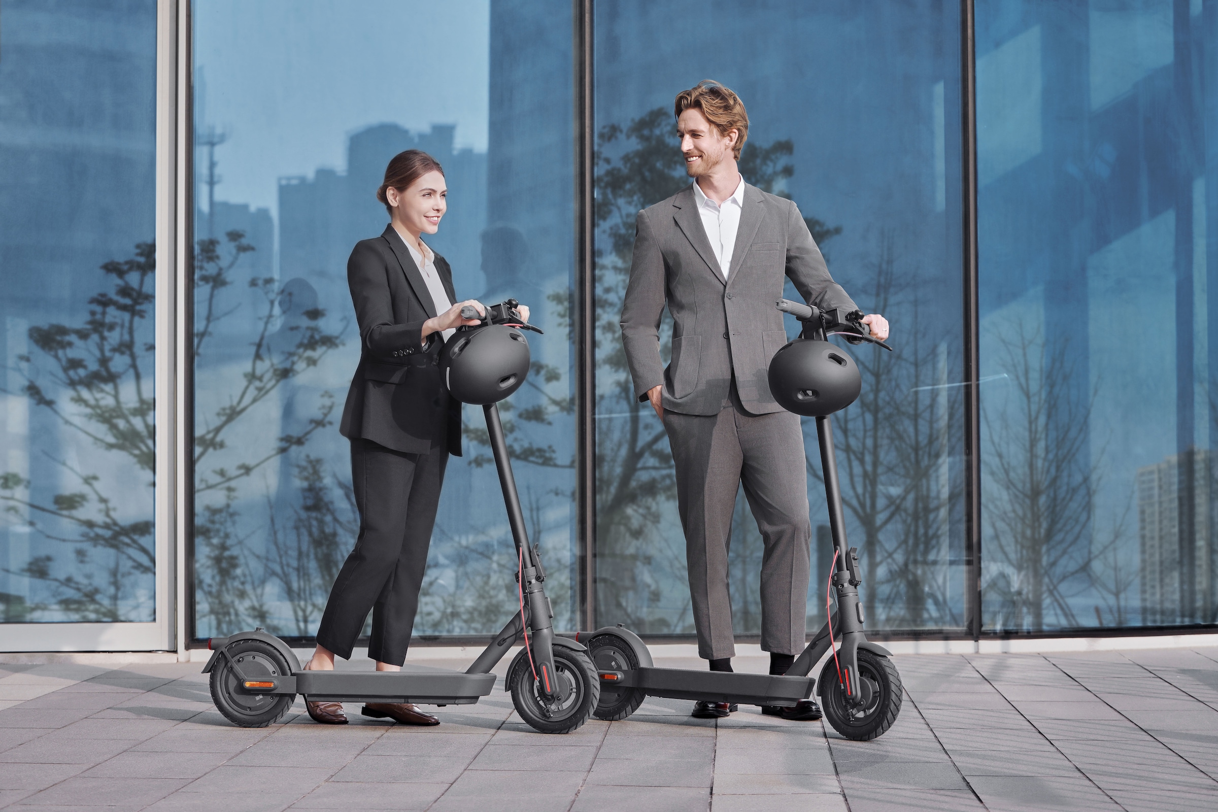 Xiaomi E-Scooter »Electric Scooter 4 Lite GE, 2nd Gen«, Electric Scooter, mit Straßenzulassung, bis zu 20 km Reichweite