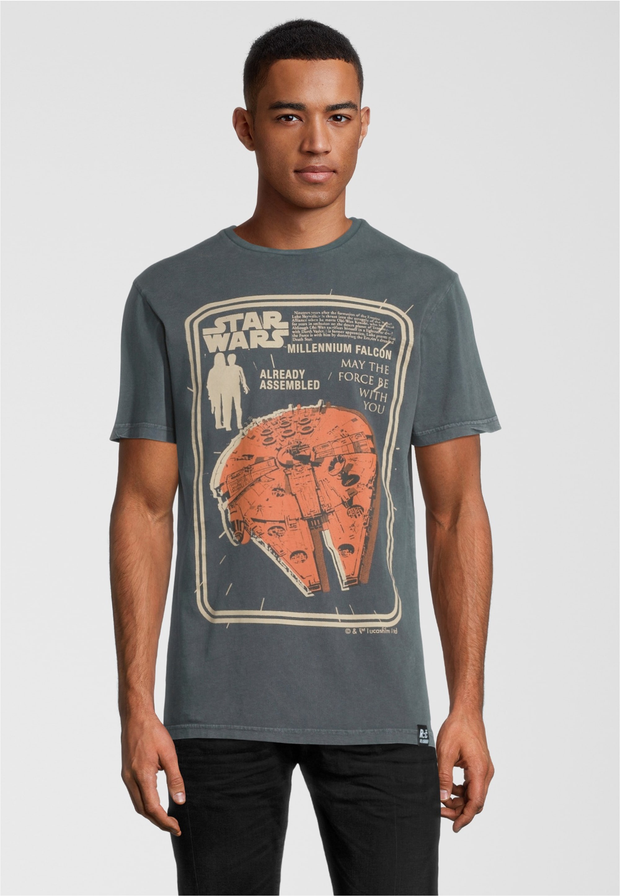 Recovered T-Shirt "Star Wars Millenium Falcon Assembled", im zeitlosen Desi günstig online kaufen