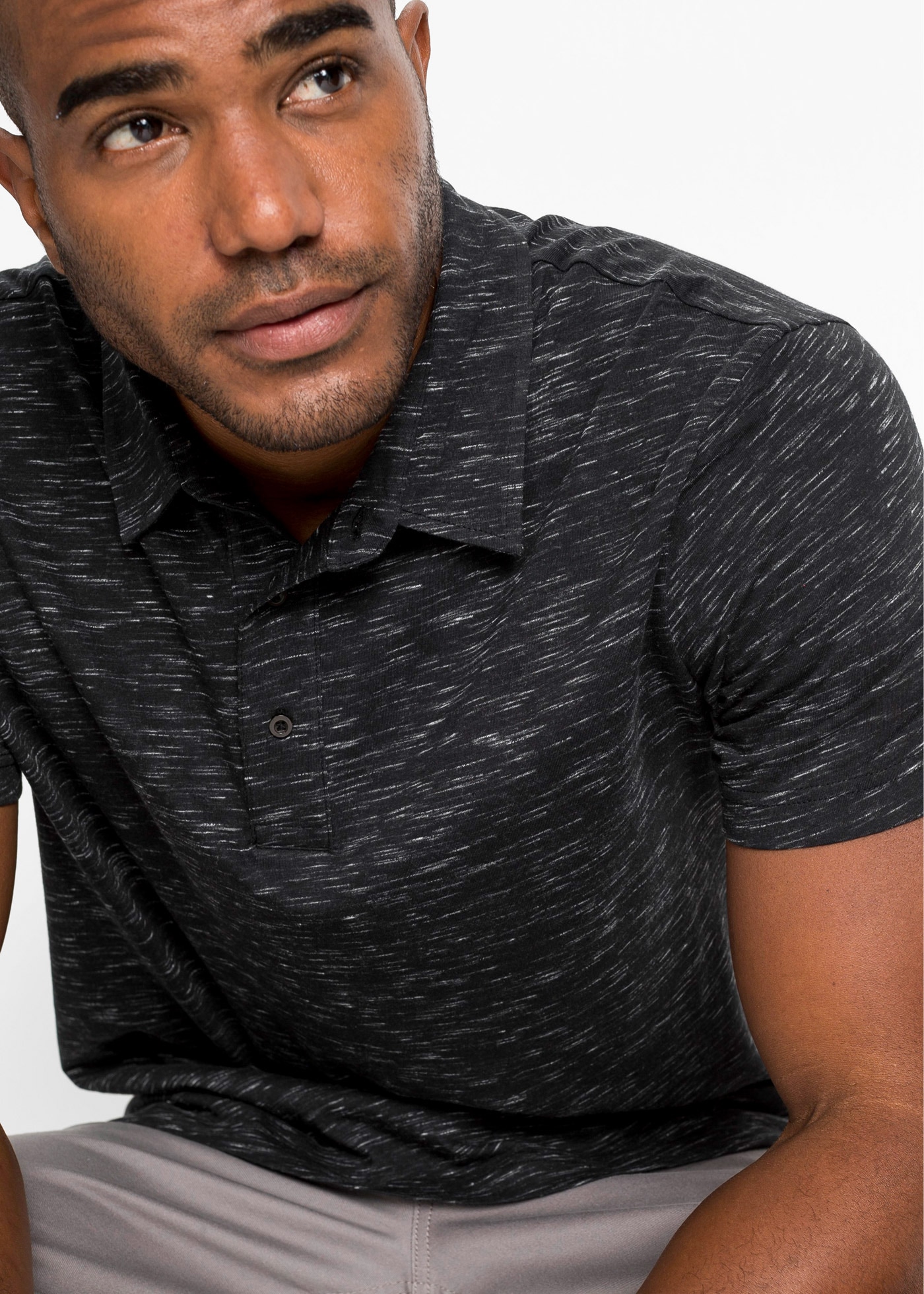 Poloshirt BONPRIX, Herren, Gr. 52/54 (L), schwarz meliert, Jersey, Obermaterial: 95% Baumwolle, 5% Polyester, meliert, unifarben, regular fit hüftbedeckend, Rundhals, Shirts, Regular Fit, Kurzarm, Kragen mit Knopfleiste