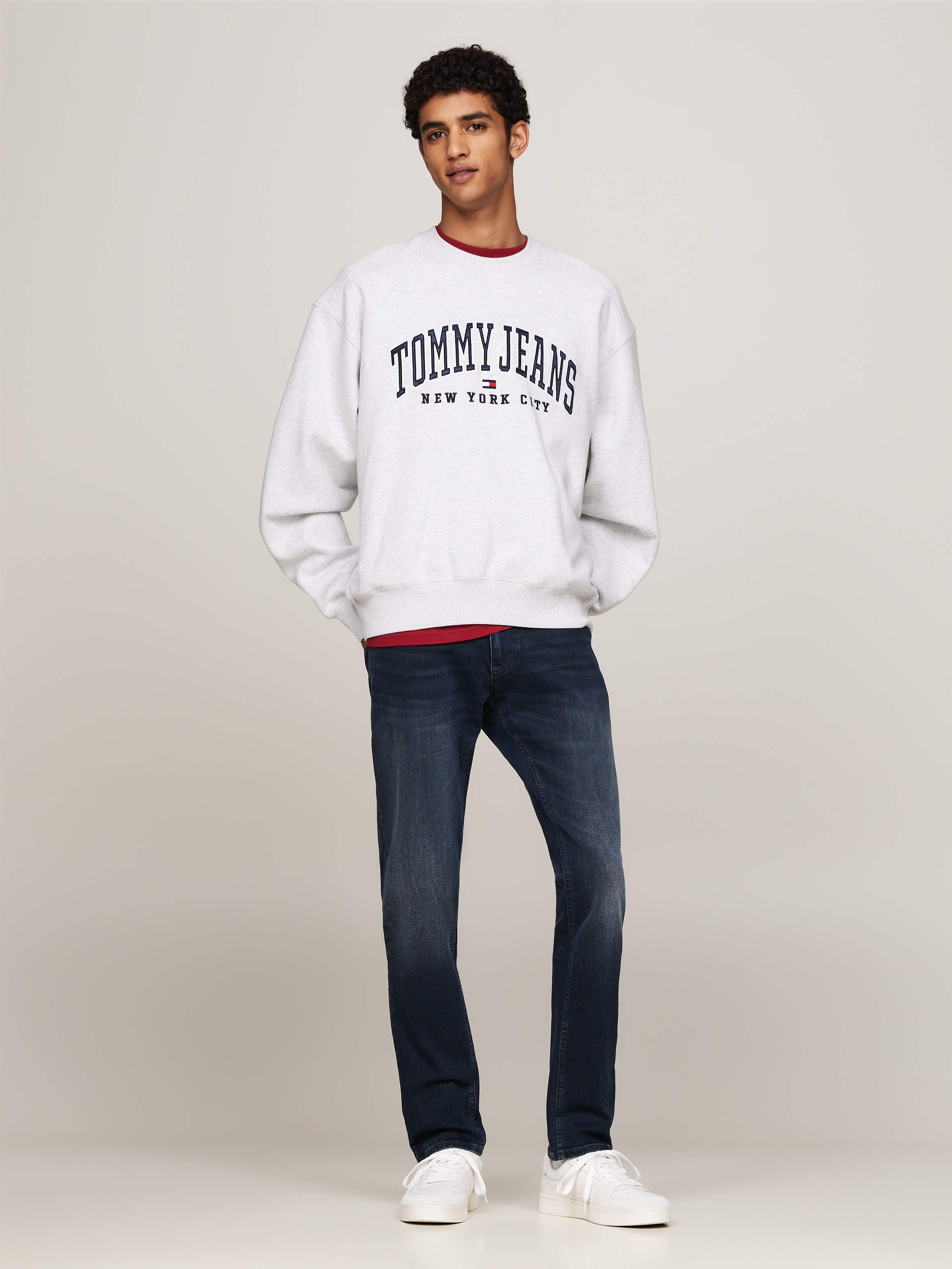 Tommy Jeans Slim-fit-Jeans "SCANTON SLIM", mit Logoprägung günstig online kaufen