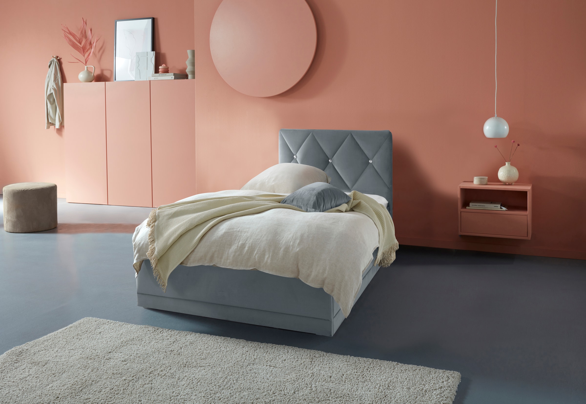 Polsterbett "Adamas", grau, L:210cm, Bezug: 100% Polyester, Polsterung: Polsterwatte, Material Gestell: gepolsterter Holzwerkstoff, WESTFALIA SCHLAFKOMFORT, Betten, Polsterbett, auch mit Bettkasten, Knopfheftung mit Strasssteinen 10