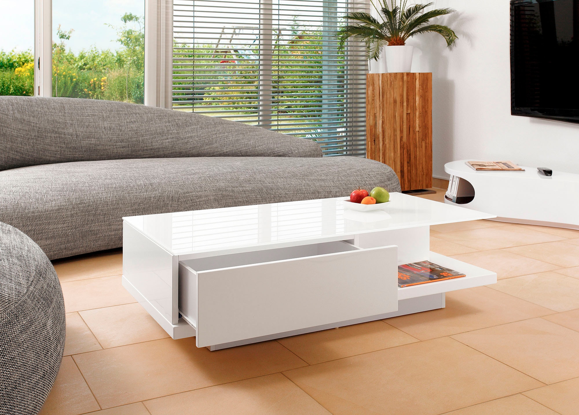 SalesFever Couchtisch, mit Tischplatte aus gehärtetem Kristallglas