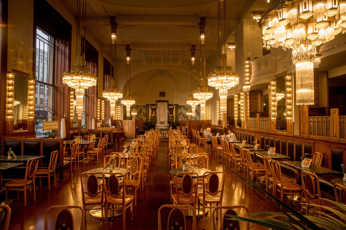 Papermoon "Restaurant"