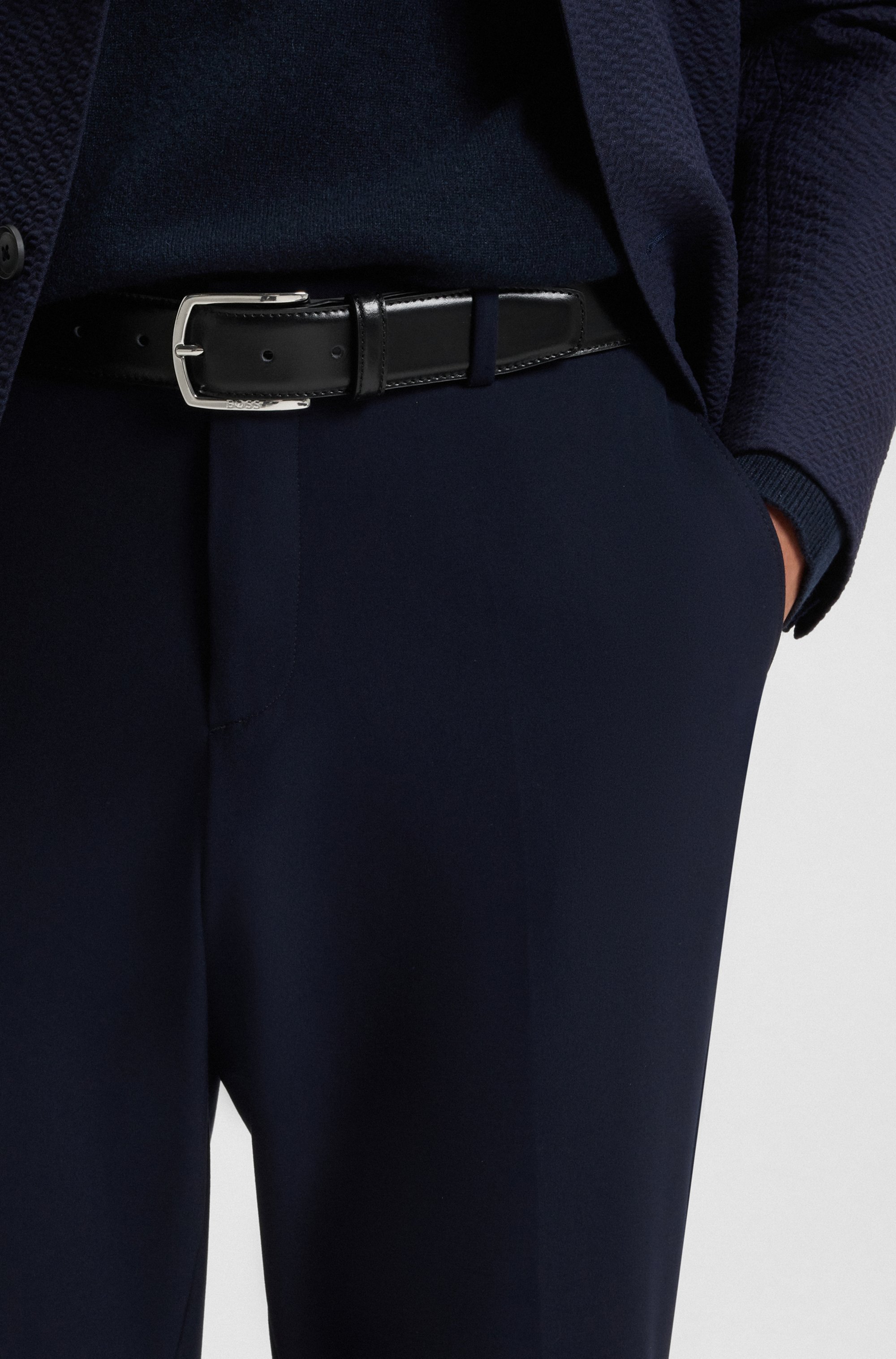 Thumbnail - BOSS Ledergürtel "Claus-Tx-St Sz35" mit Logo-Gravur am Verschluss