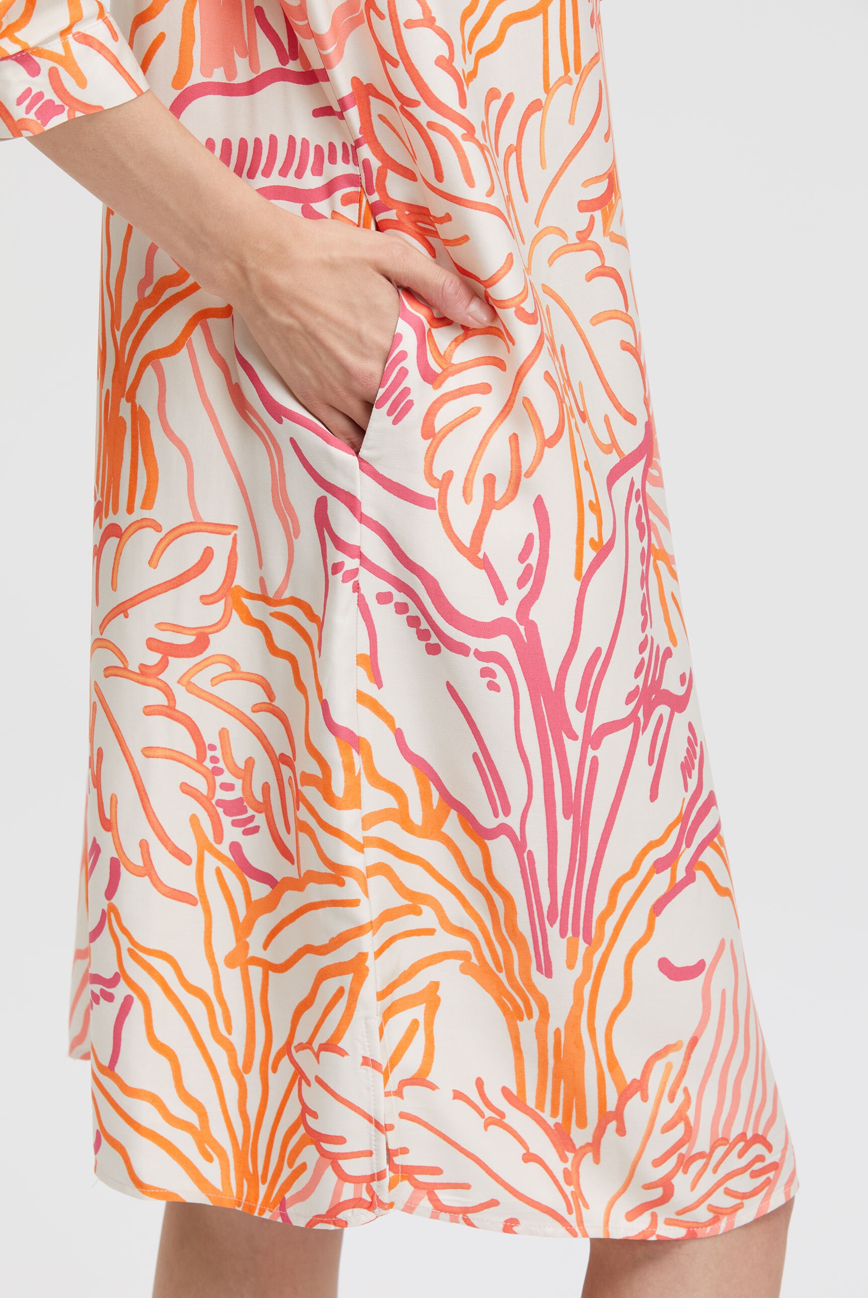 Smith & Soul Sommerkleid, mit Seitenschlitze